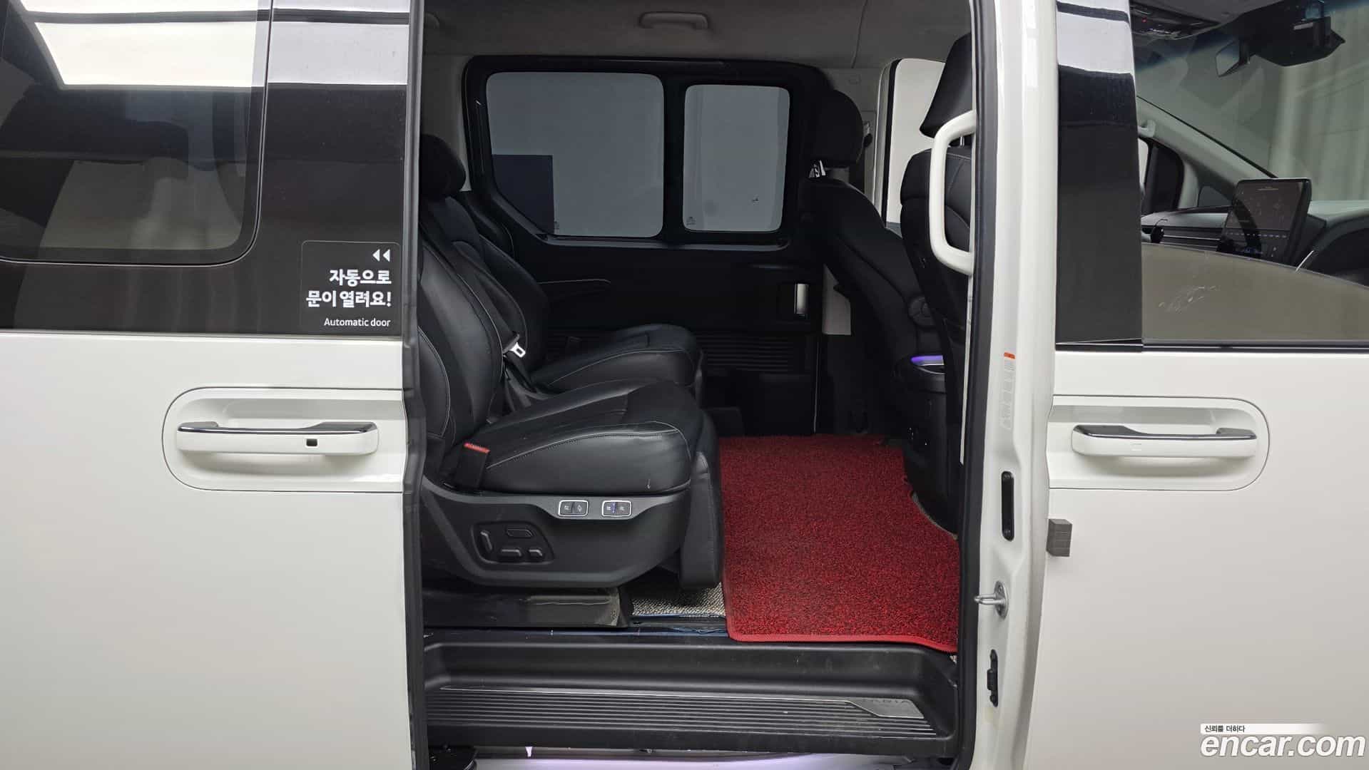 Staria Hyundai 2024.0-OPTION-016
