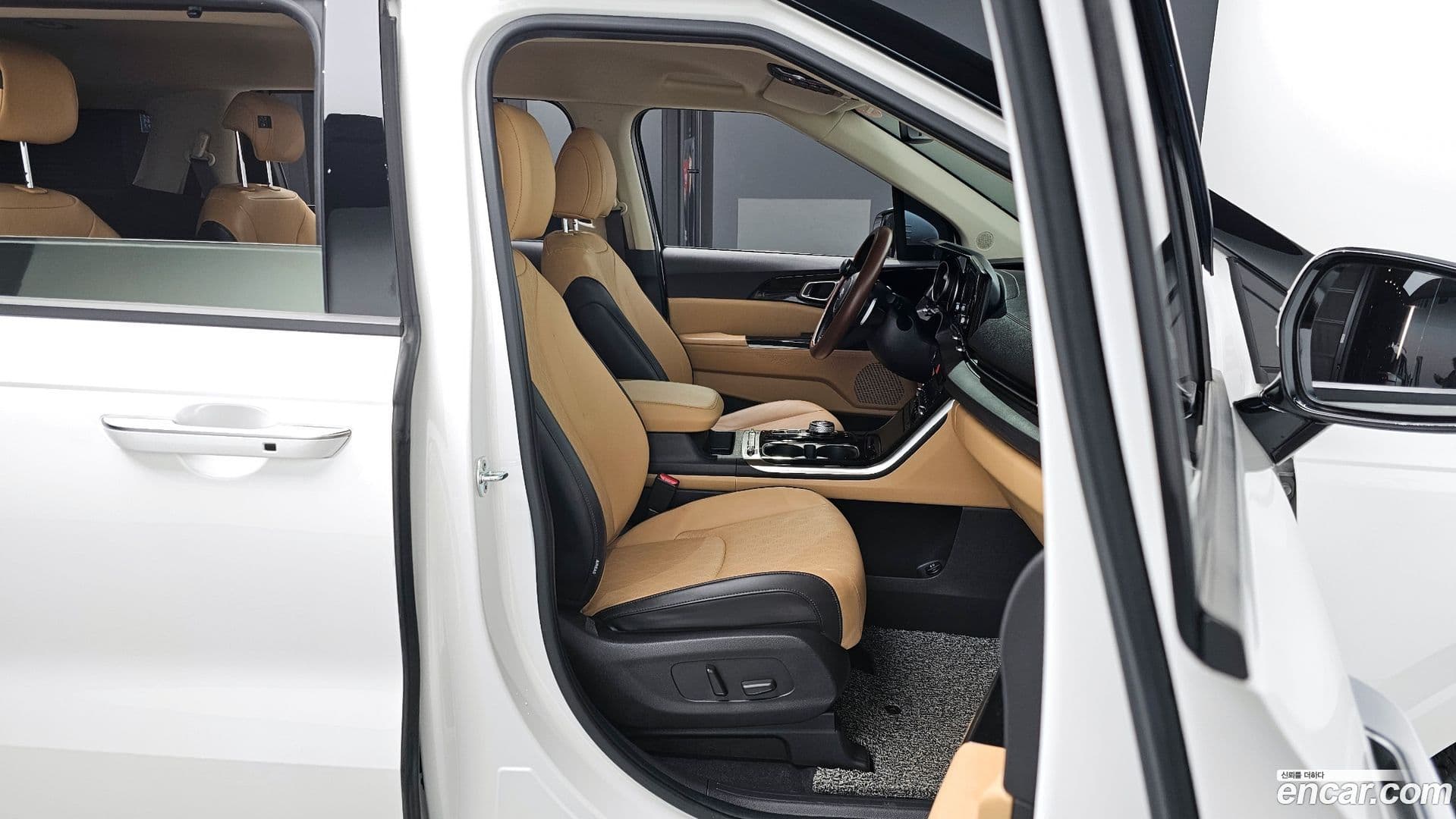 Main__Slider__Photo:Canival Kia 2020.11-10