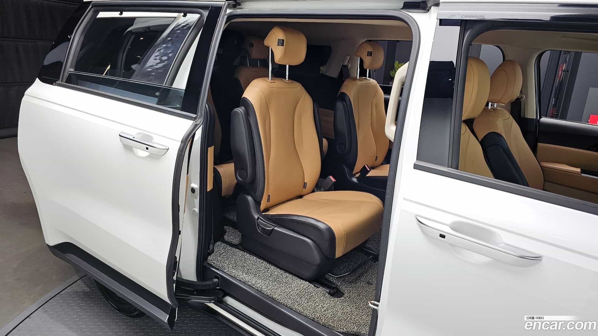 Canival Kia 2020.11-OPTION-016