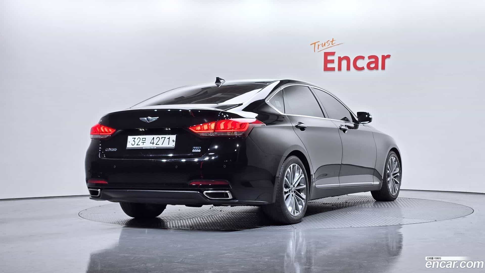 Genesis Hyundai 2015.6-OUTER-002