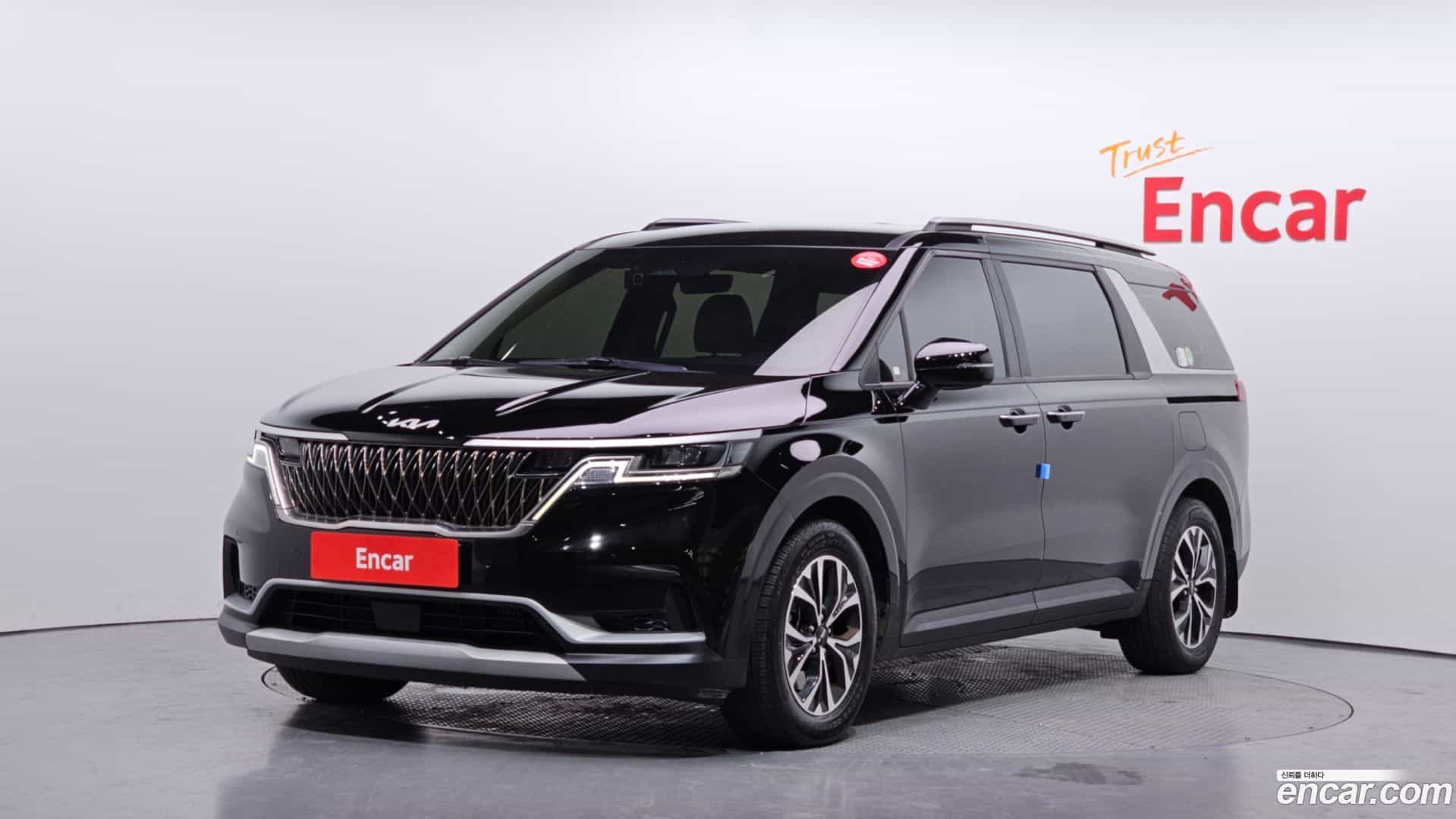 Canival Kia 2023.10-OUTER-001