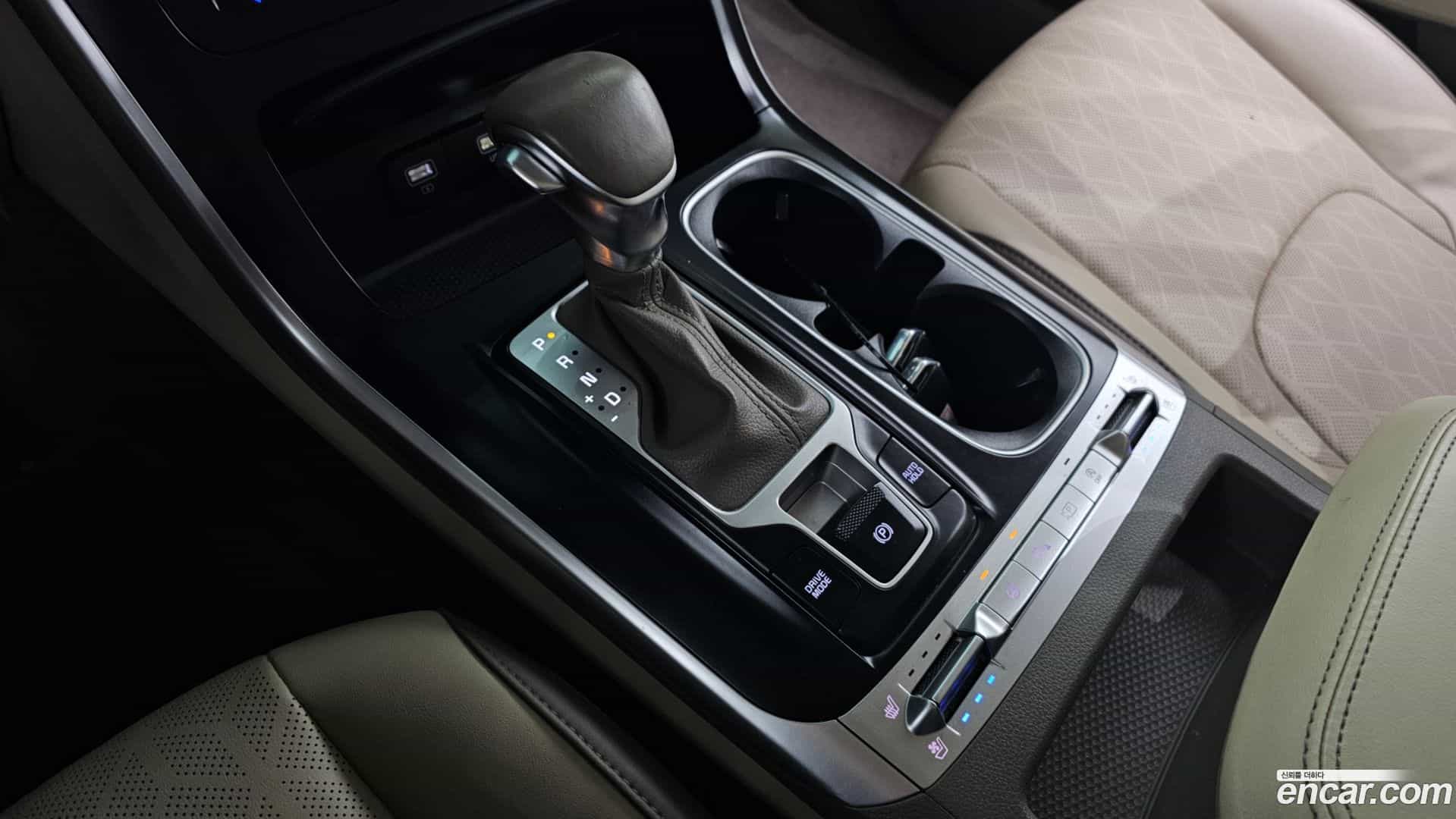 Canival Kia 2023.10-INNER-009