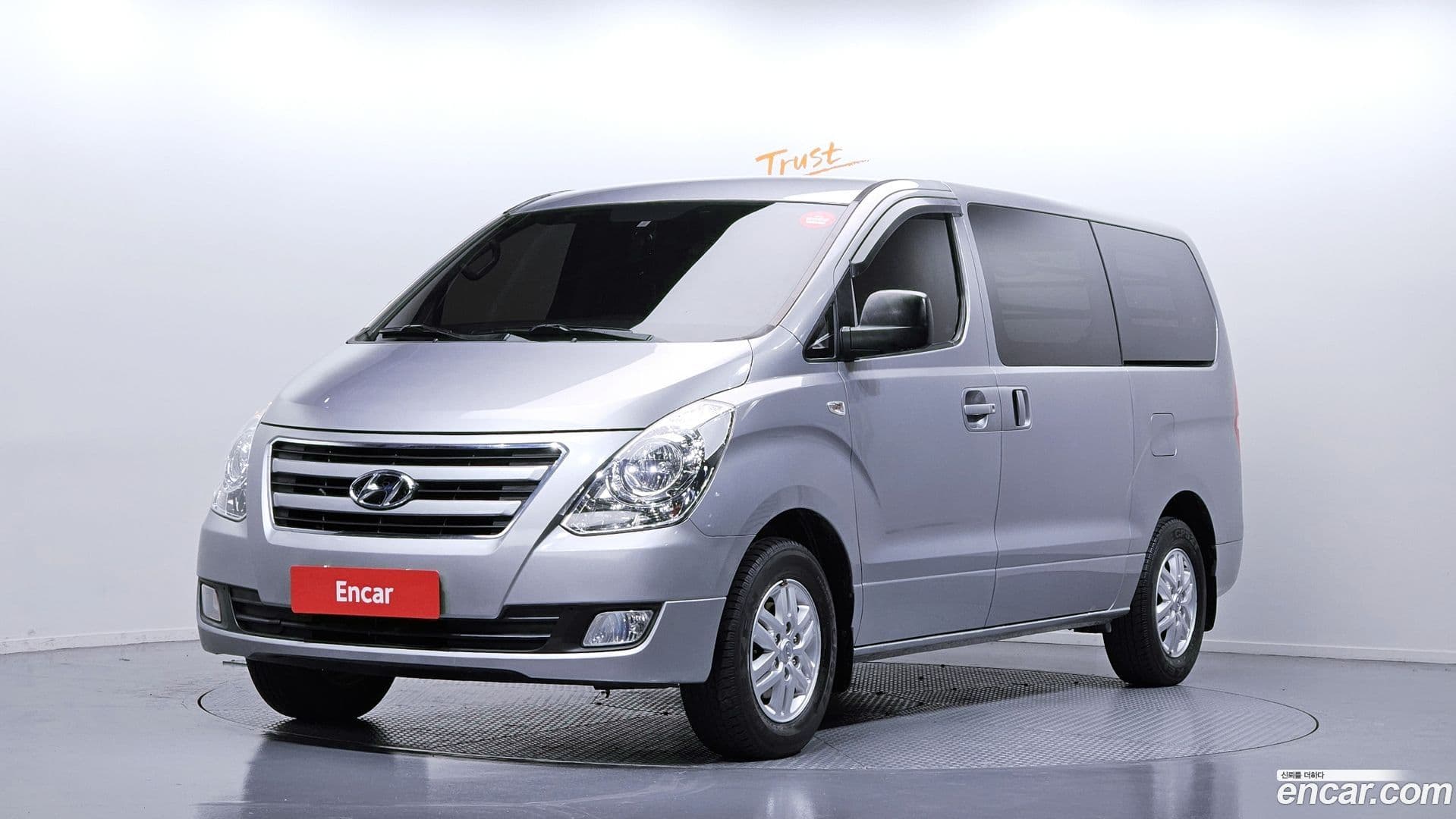 Main__Slider__Photo:Starex Hyundai 2017.8-0