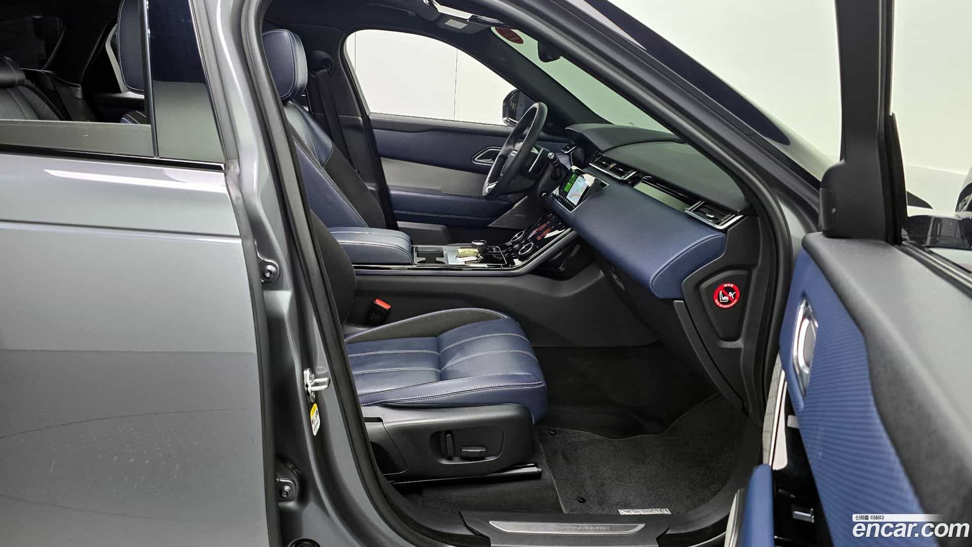 Range Rover Velar Land Rover 2019.11-INNER-010