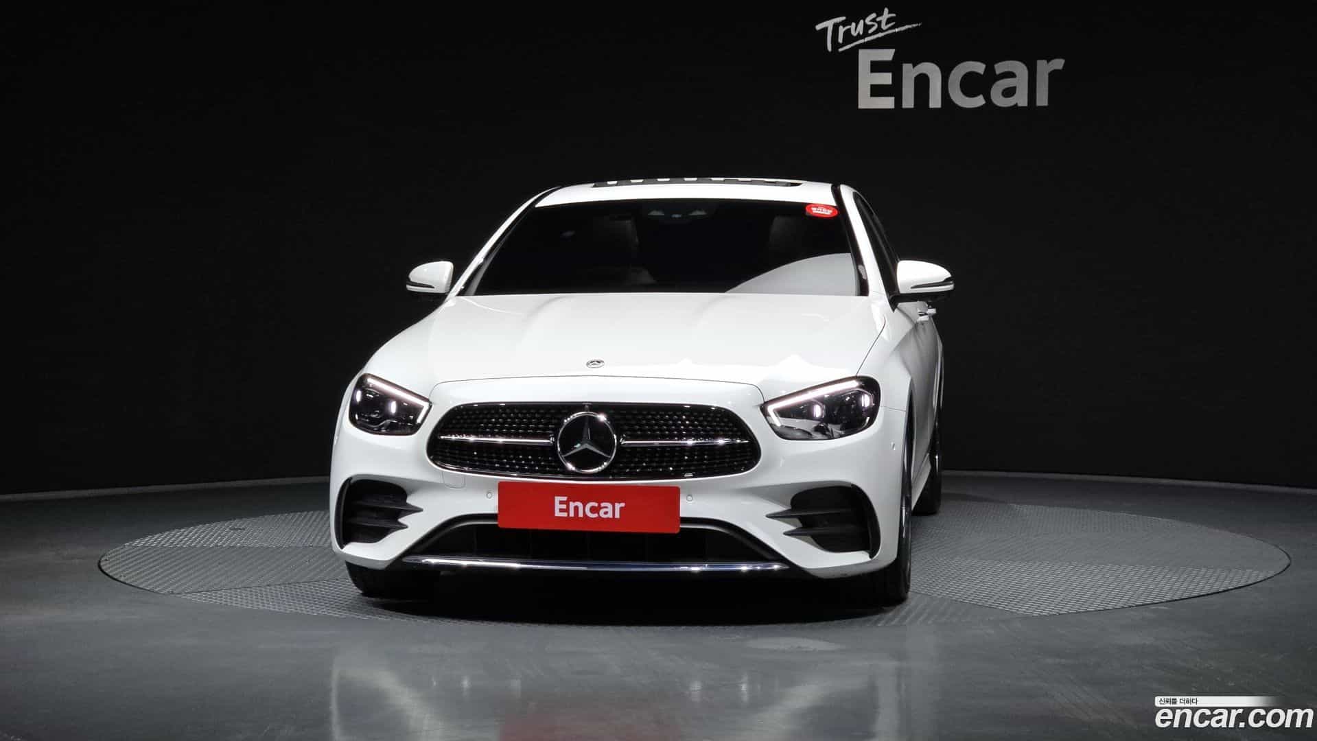 E-Class Mercedes-Benz 2023.7-OUTER-003