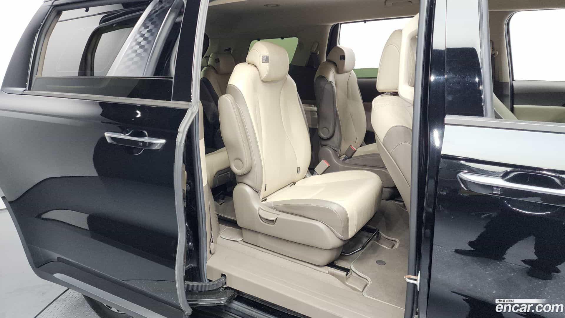 Canival Kia 2020.11-OPTION-016
