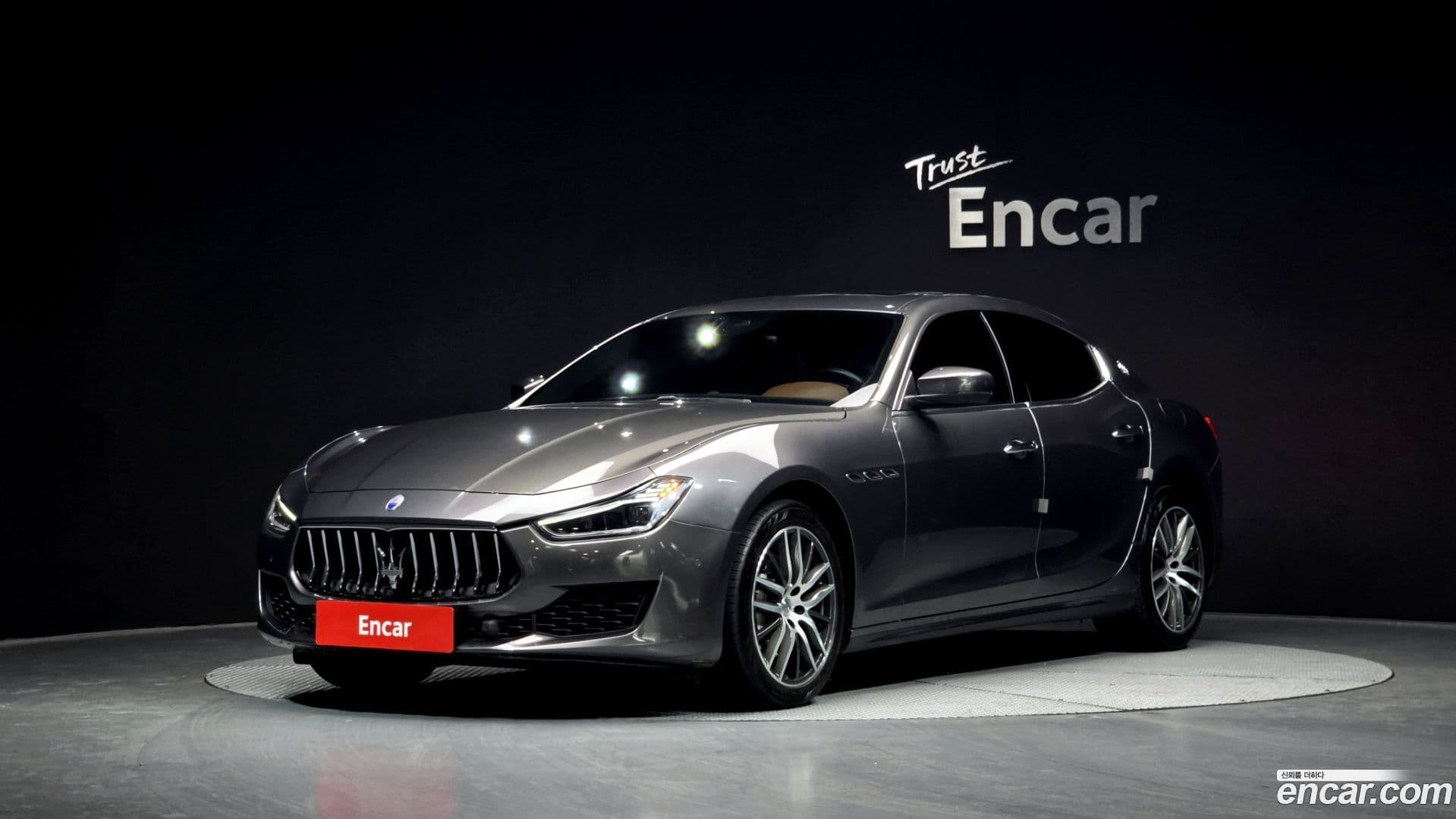 Main__Slider__Photo:Ghibli Maserati 2018.2-0