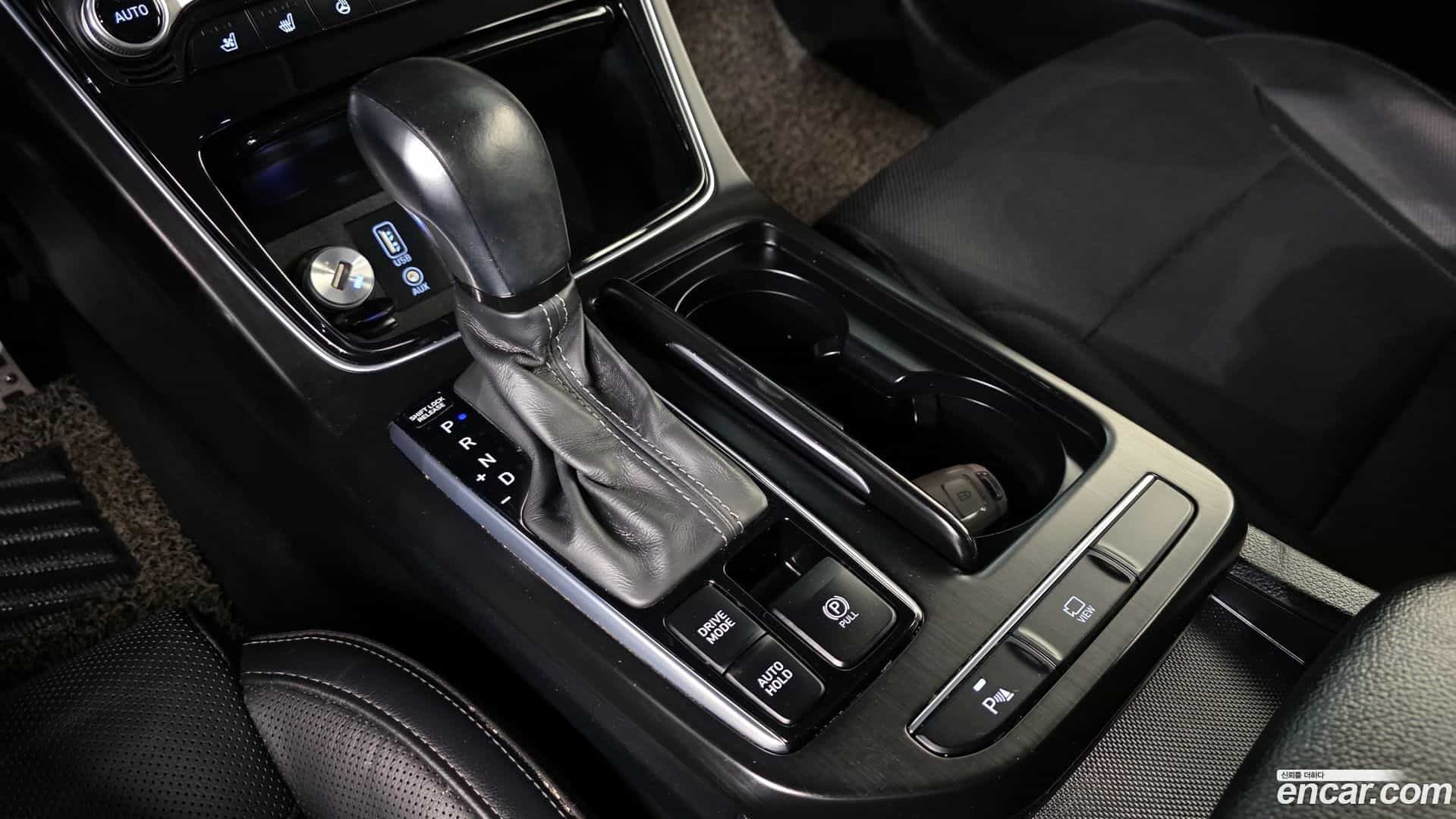 Grandeur Hyundai 2019.0-INNER-009