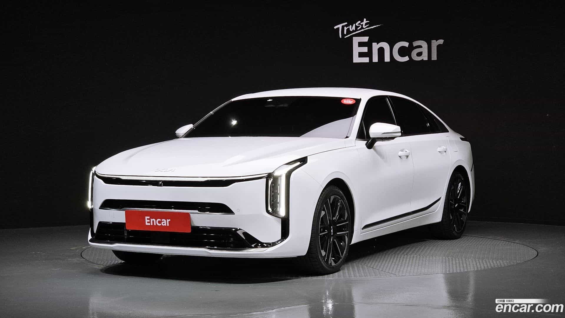K8 Kia 2025.0-OUTER-001