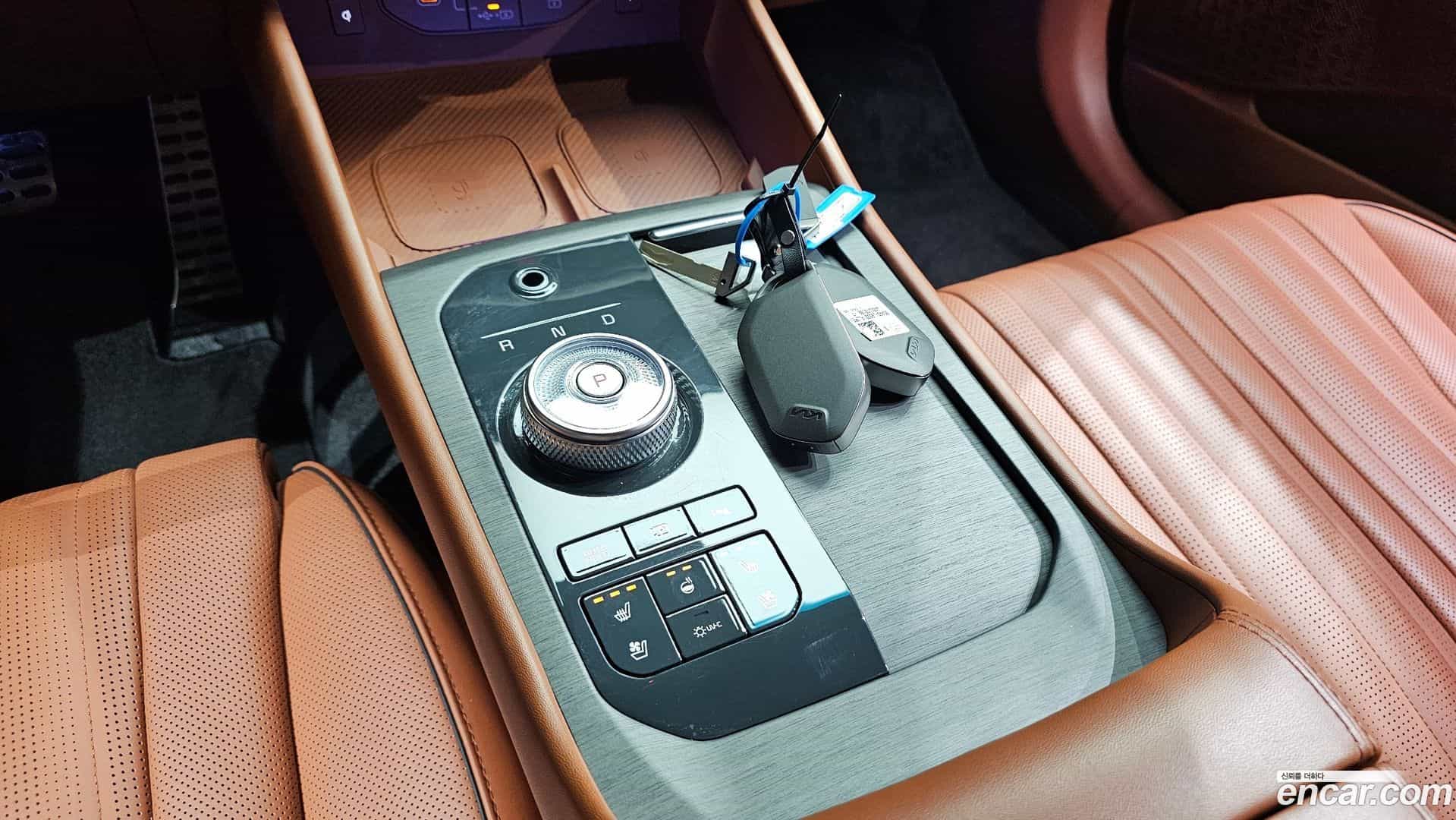 K8 Kia 2025.0-INNER-009