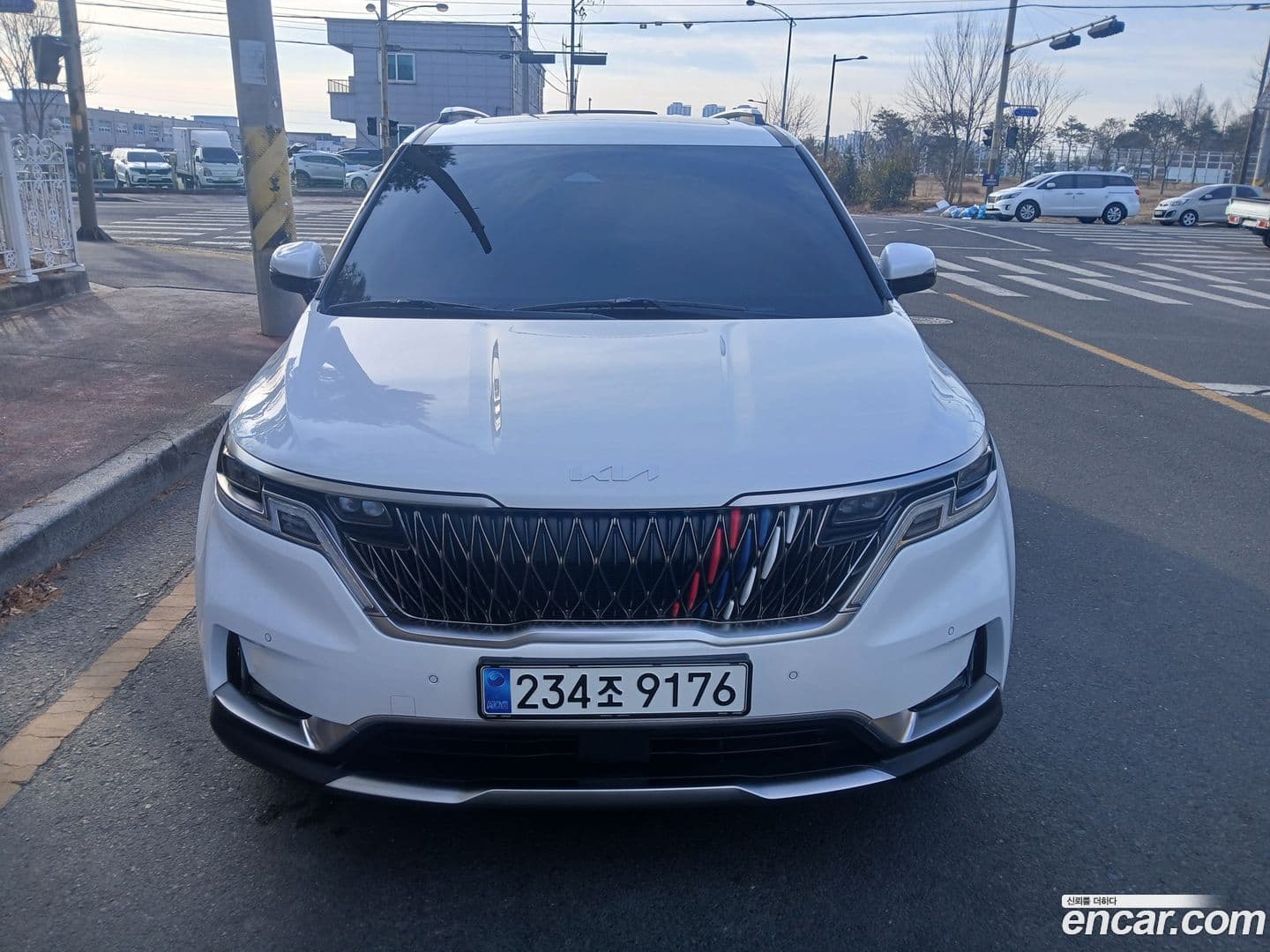 Main__Slider__Photo:Canival Kia 2021.11-0