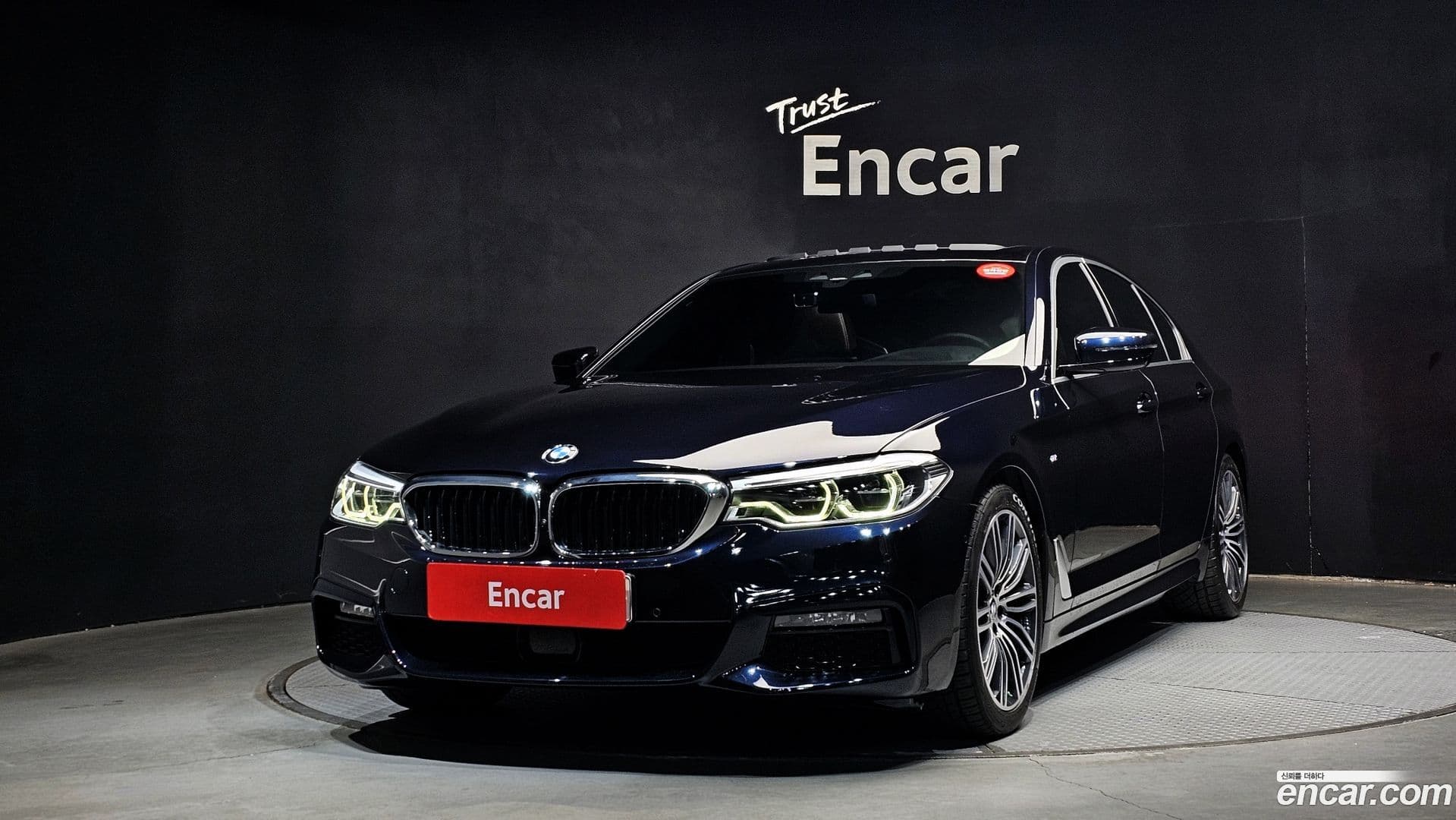 Main__Slider__Photo:5-Series BMW 2020.3-0