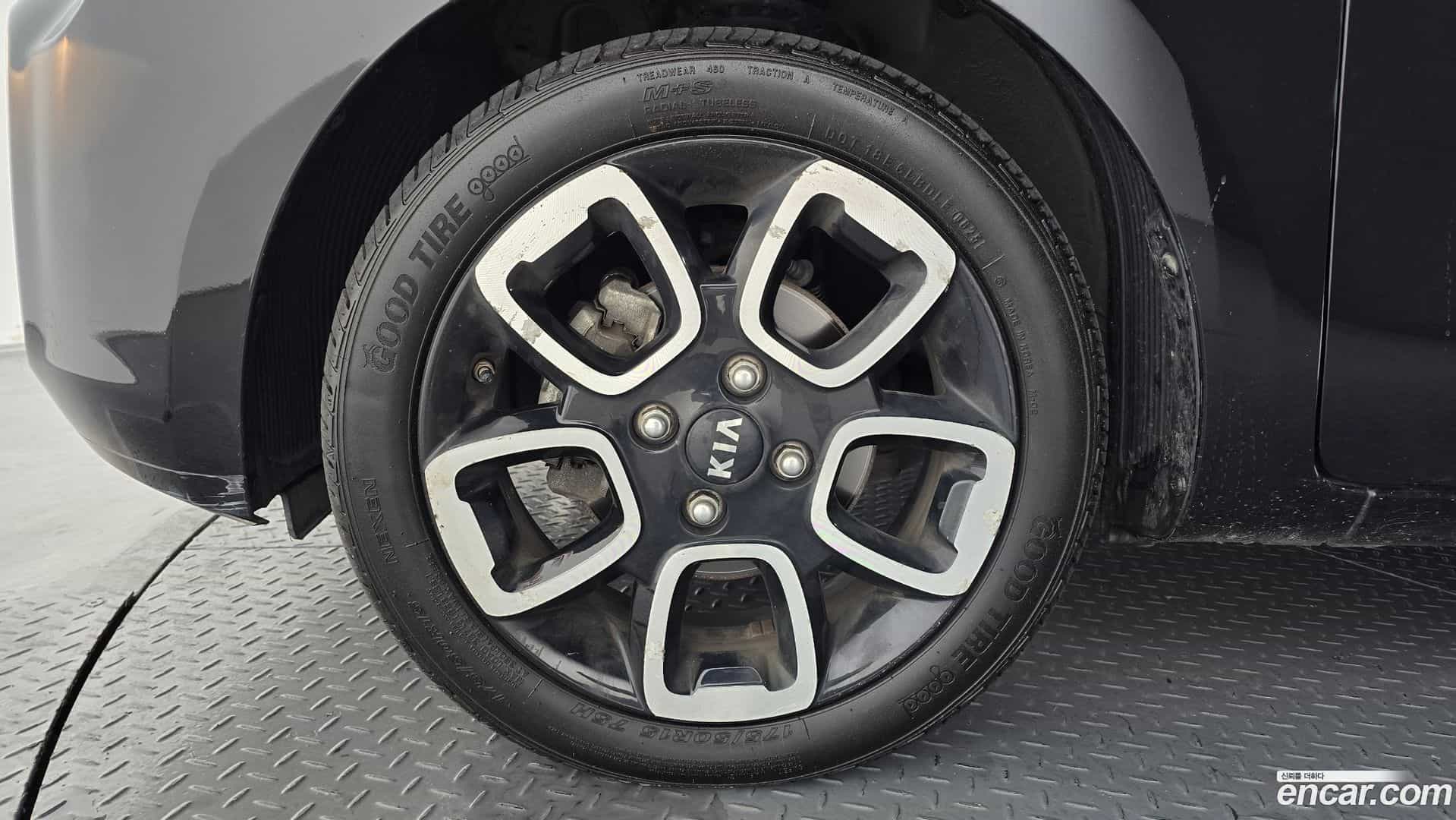 RAY Kia 2021.4-OPTION-024