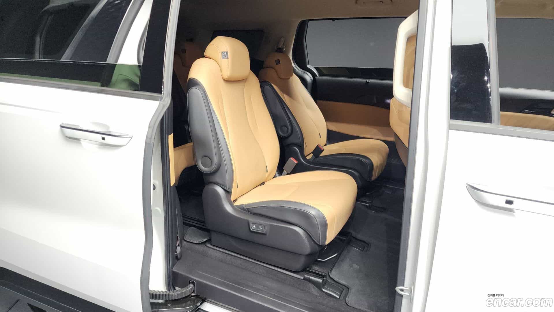 Canival Kia 2021.0-OPTION-016