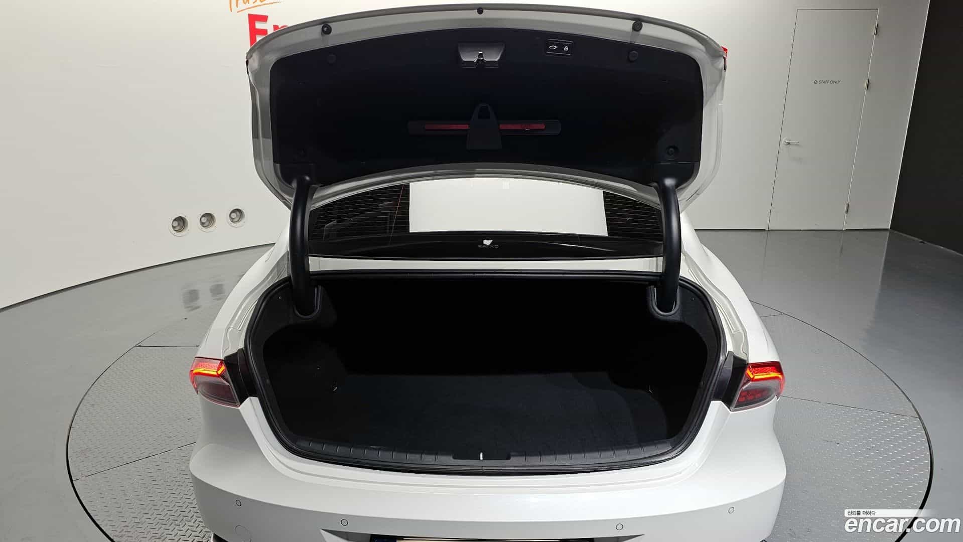 Grandeur Hyundai 2020.9-OPTION-024
