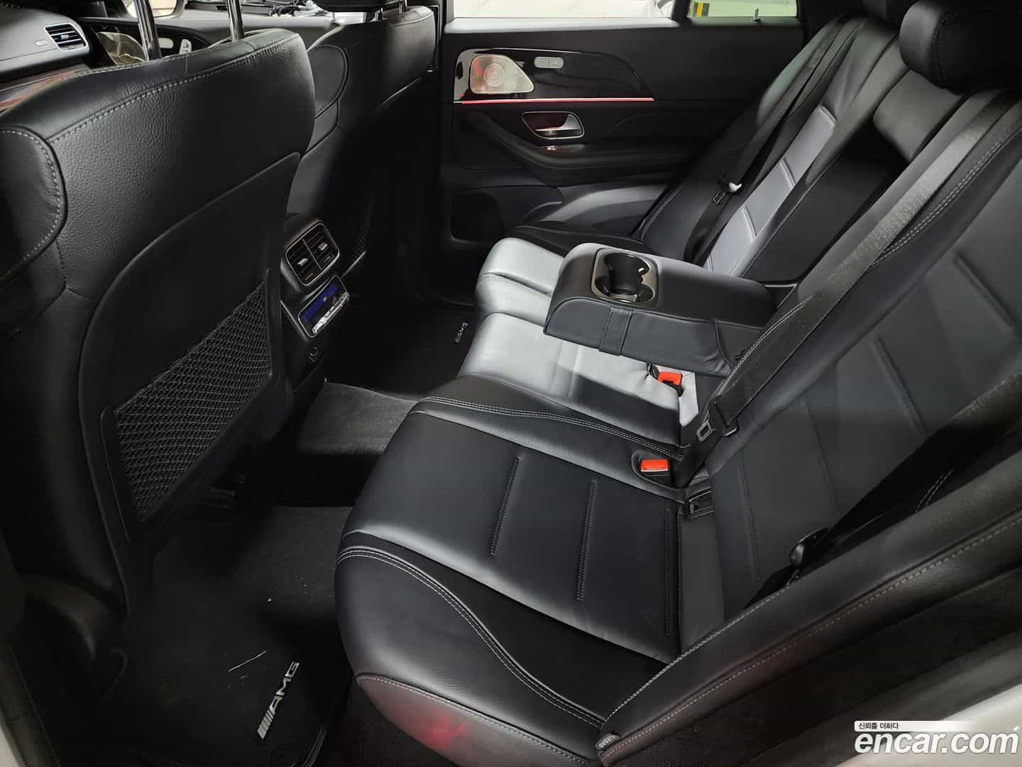 GLE-Class Mercedes-Benz 2022.2-INNER-010
