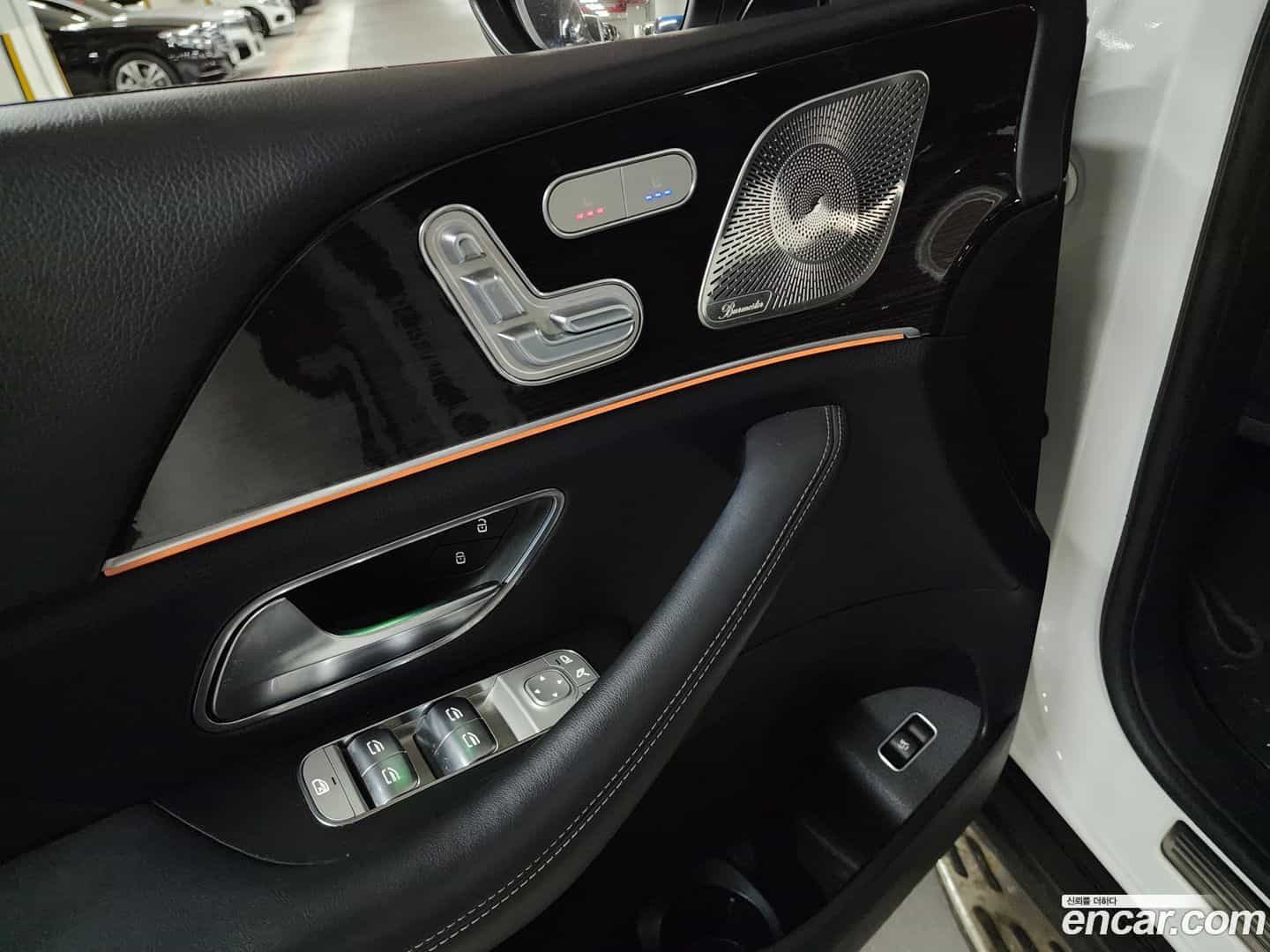 GLE-Class Mercedes-Benz 2022.2-OPTION-021