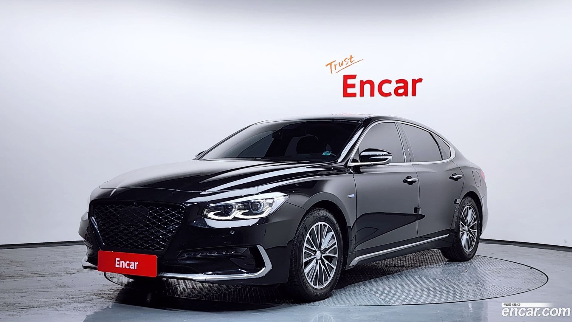 Main__Slider__Photo:Grandeur Hyundai 2018.7-0