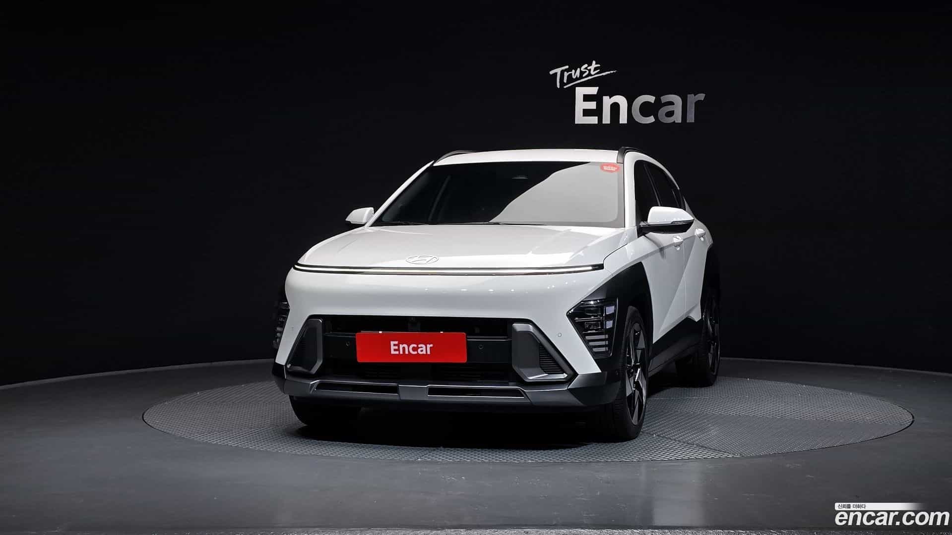 Kona Hyundai 2024.5-OUTER-003
