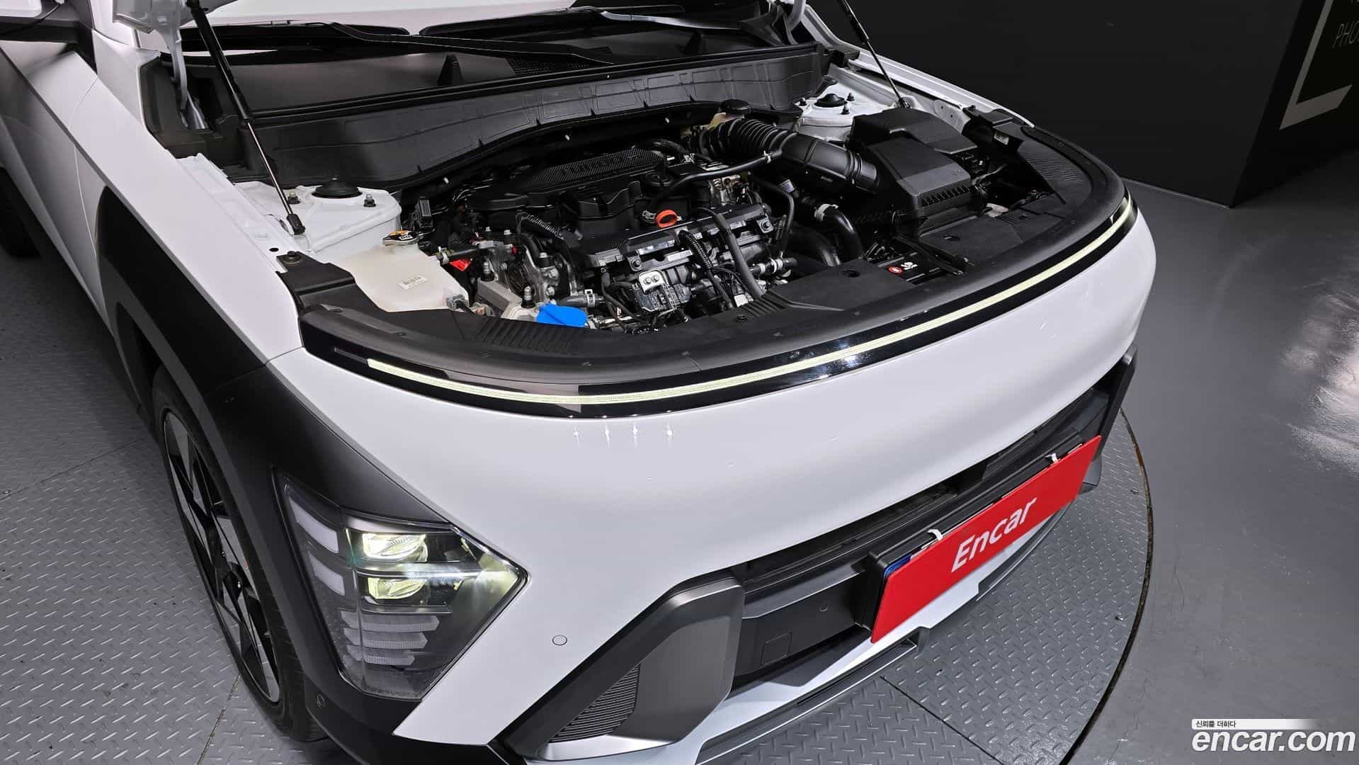 Kona Hyundai 2024.5-INNER-006