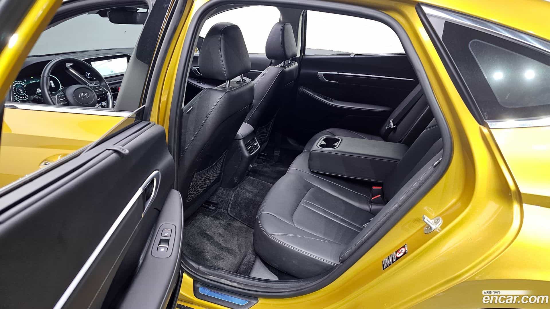 Sonata Hyundai 2019.3-OPTION-015