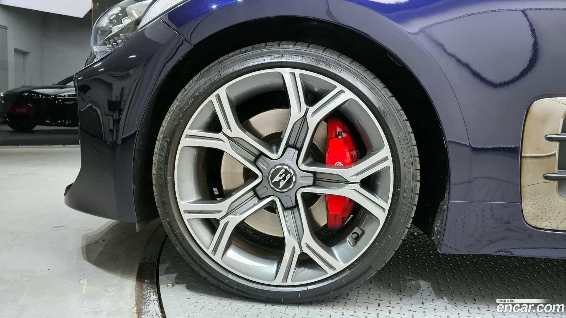 Stinger Kia 2018.5-OUTER-005