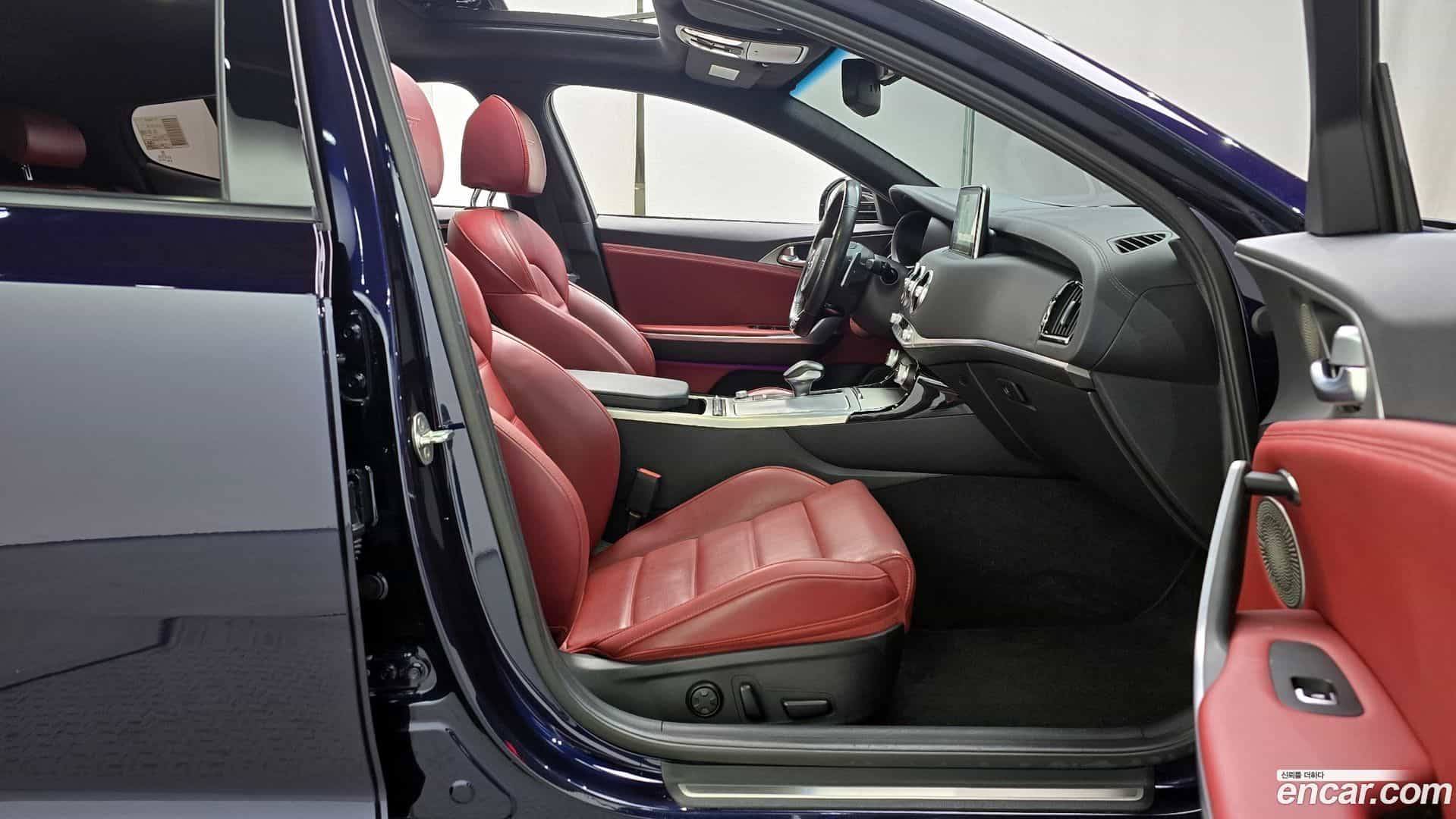 Stinger Kia 2018.5-INNER-010