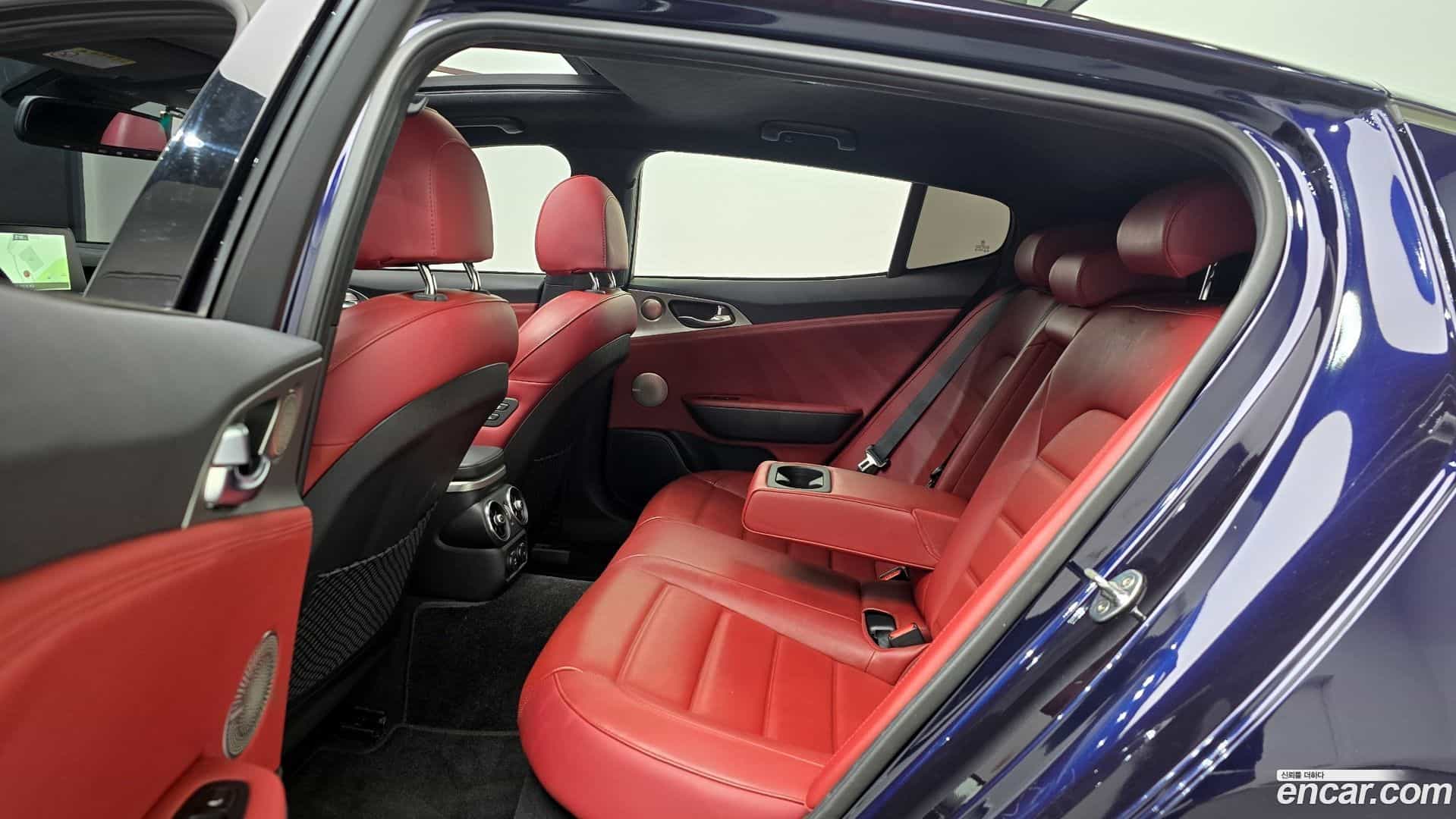 Stinger Kia 2018.5-OPTION-017