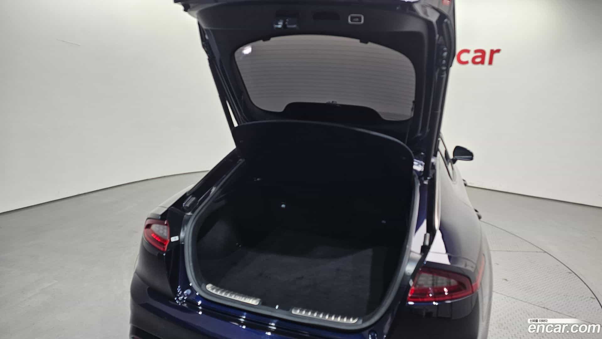 Stinger Kia 2018.5-OPTION-024