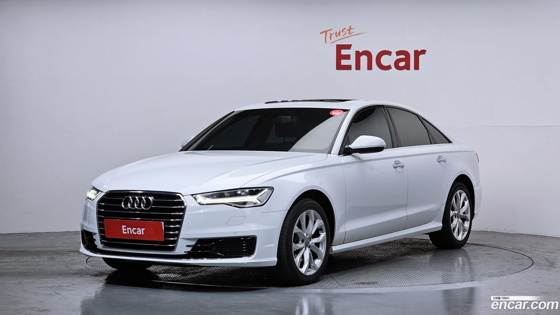 Main__Slider__Photo:A6 Audi 2015.10-0