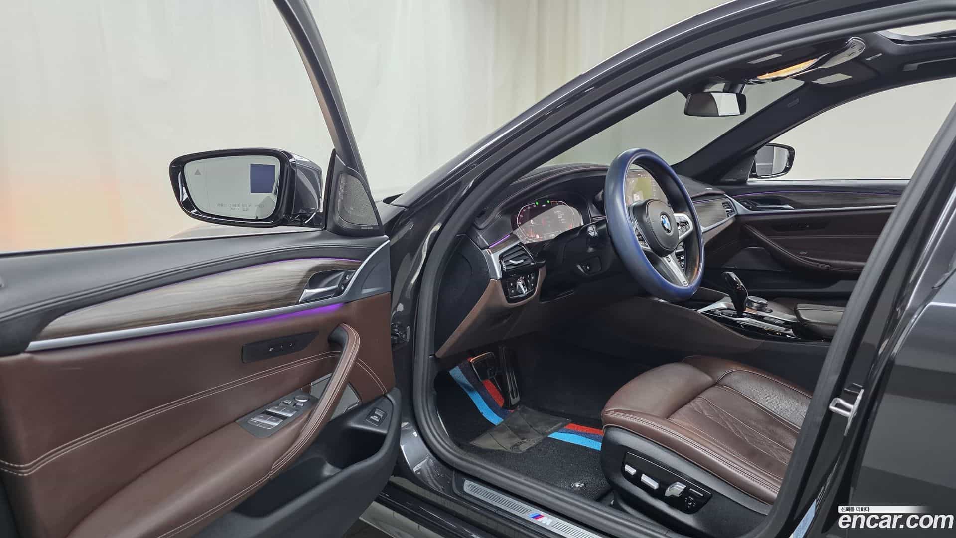 5-Series BMW 2020.5-INNER-010