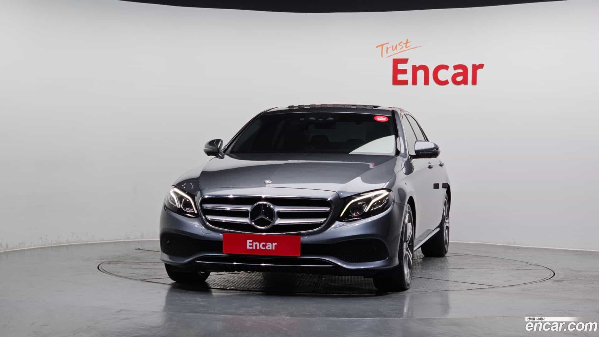 E-Class Mercedes-Benz 2017.6-OUTER-003