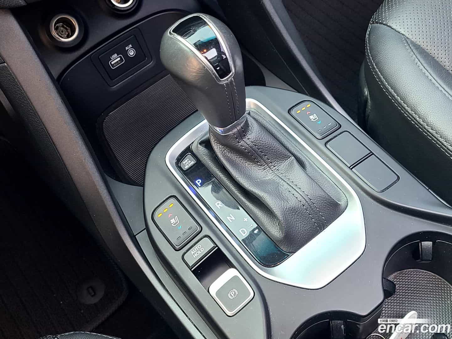 Santafe Hyundai 2017.2-OPTION-020