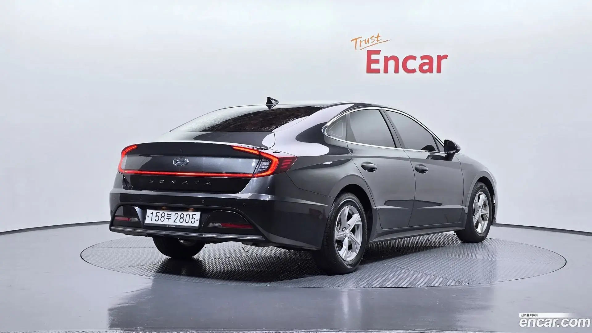 Main__Slider__Photo:Sonata Hyundai 2020.5-1