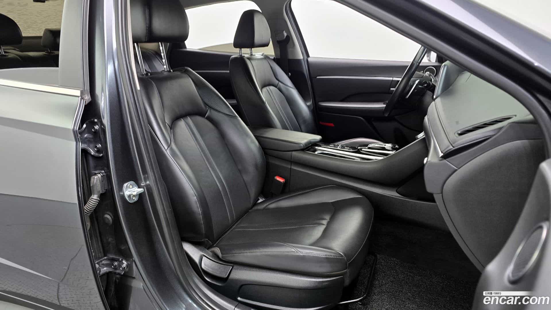 Sonata Hyundai 2020.5-INNER-010