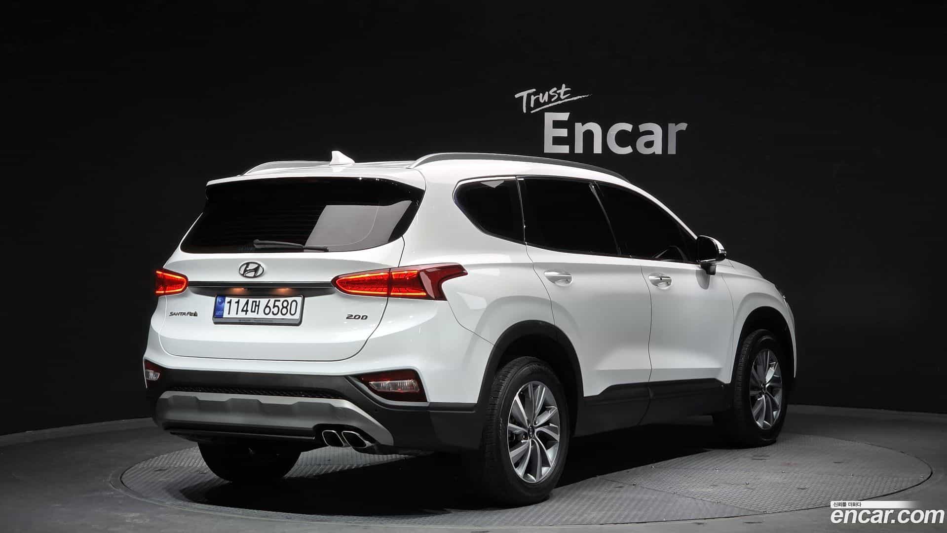 Santafe Hyundai 2019.2-OUTER-002