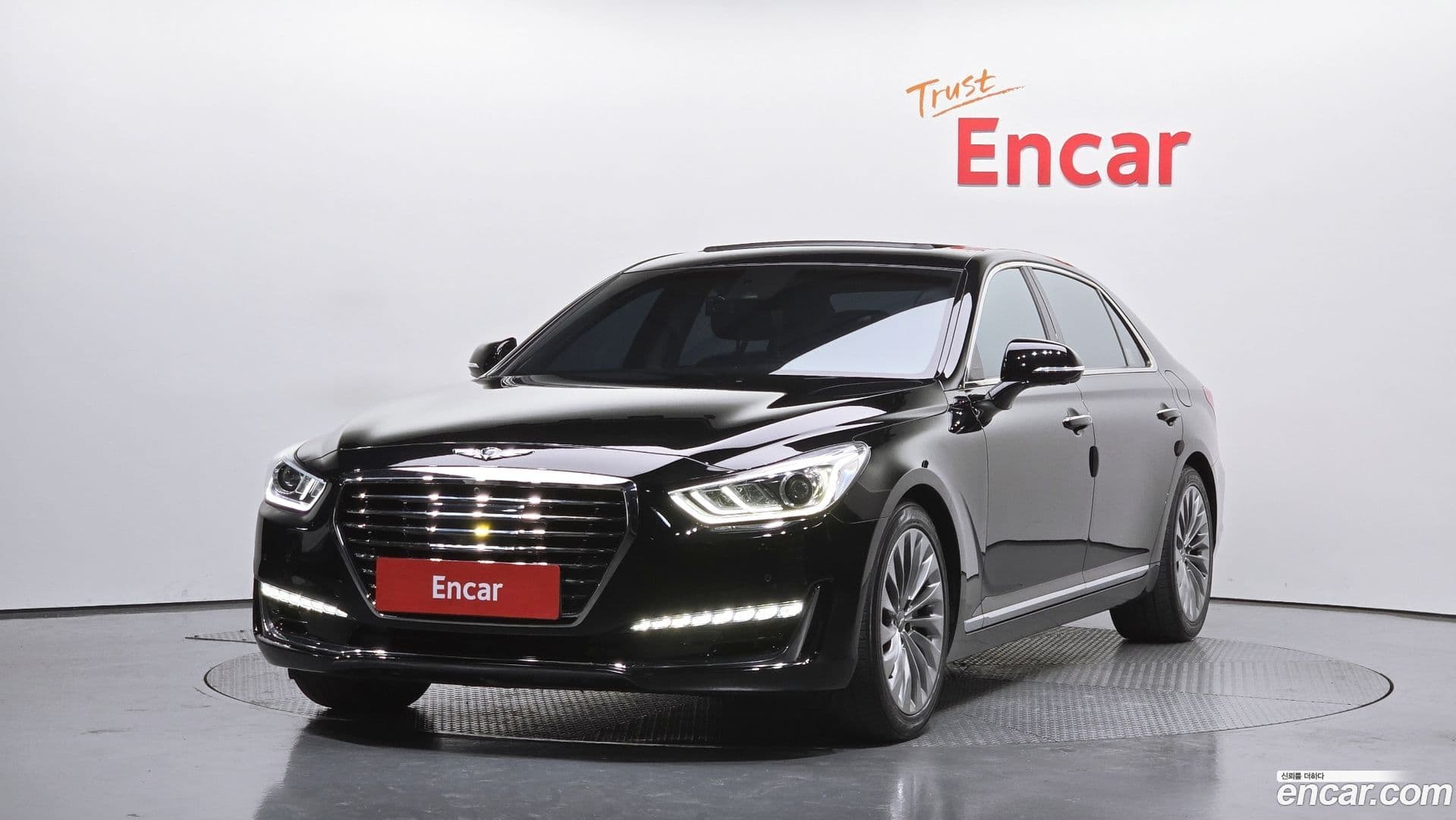 Main__Slider__Photo:EQ900 Genesis 2016.3-0