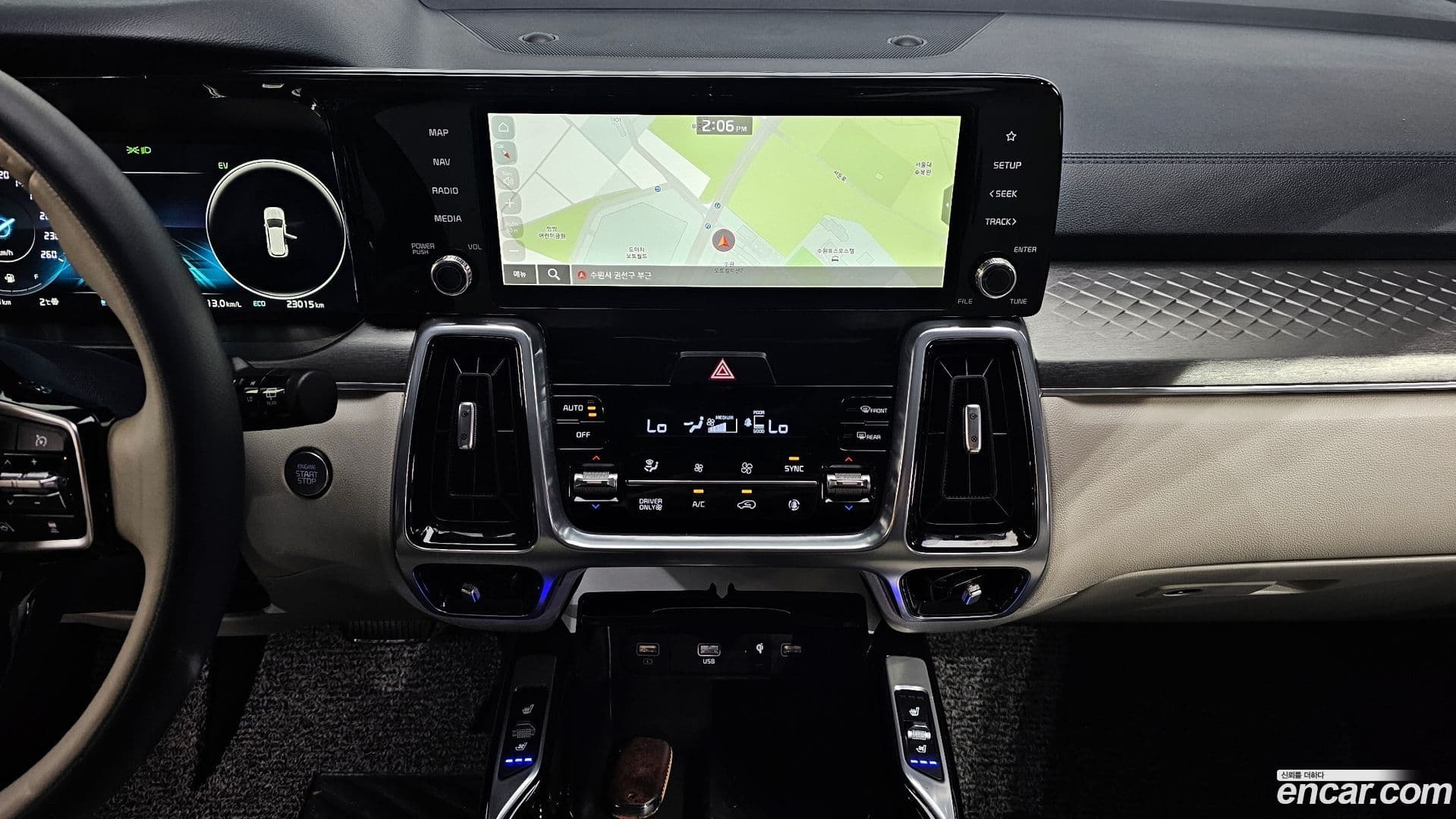 Main__Slider__Photo:Sorento Kia 2023.3-13