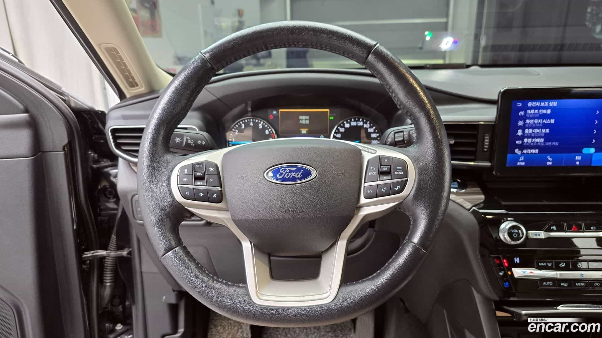 Explorer Ford 2021.1-OPTION-018