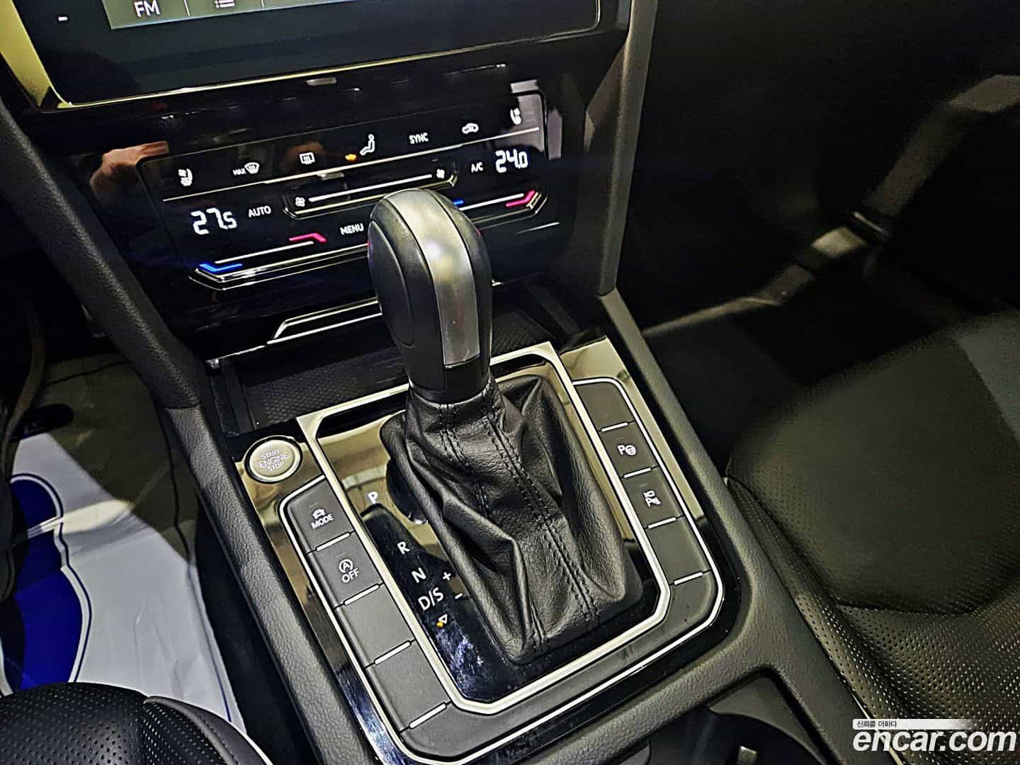 Arteon Volkswagen 2023.10-INNER-009