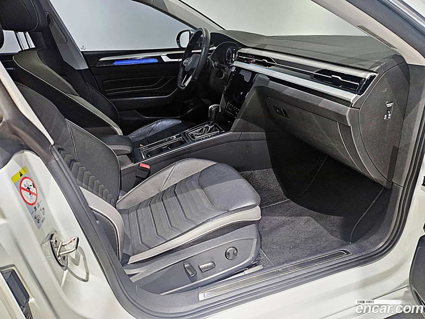 Arteon Volkswagen 2023.10-OPTION-020