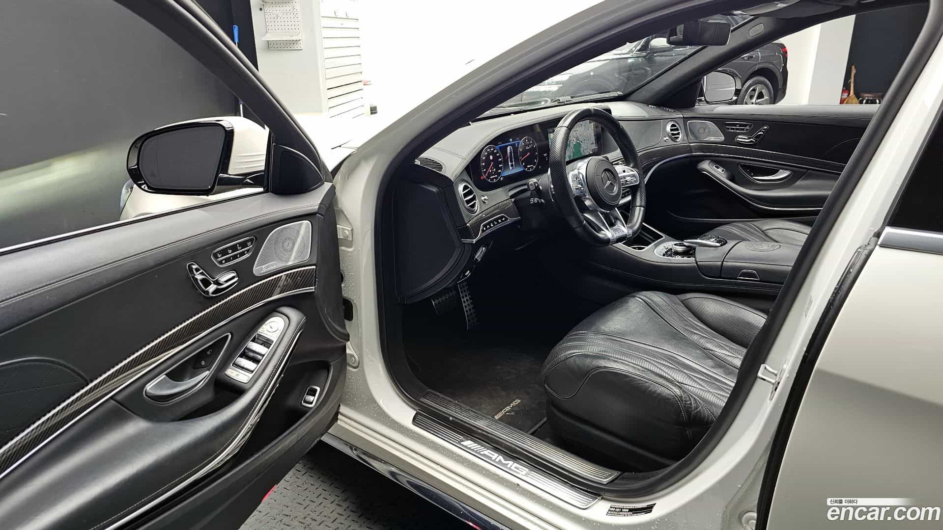 S-Class Mercedes-Benz 2017.10-INNER-010