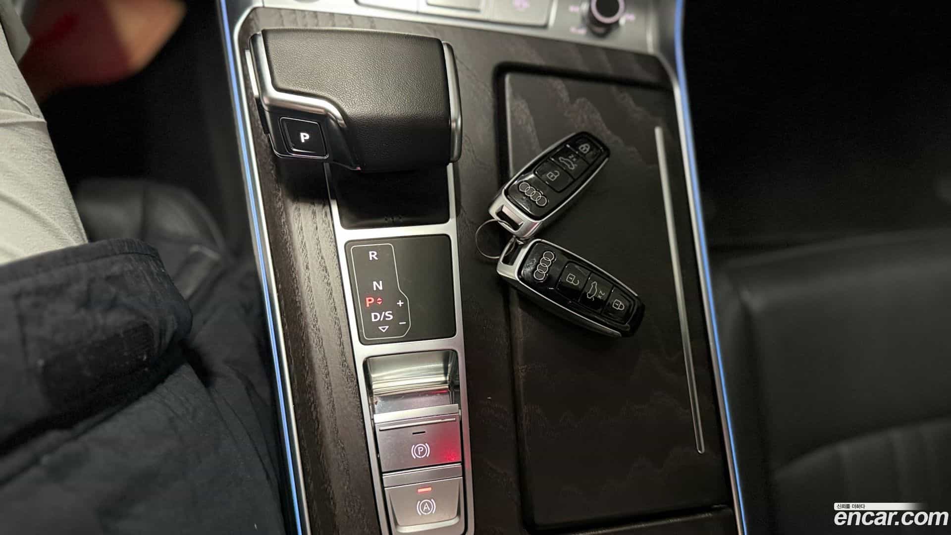 A6 Audi 2022.11-OPTION-020