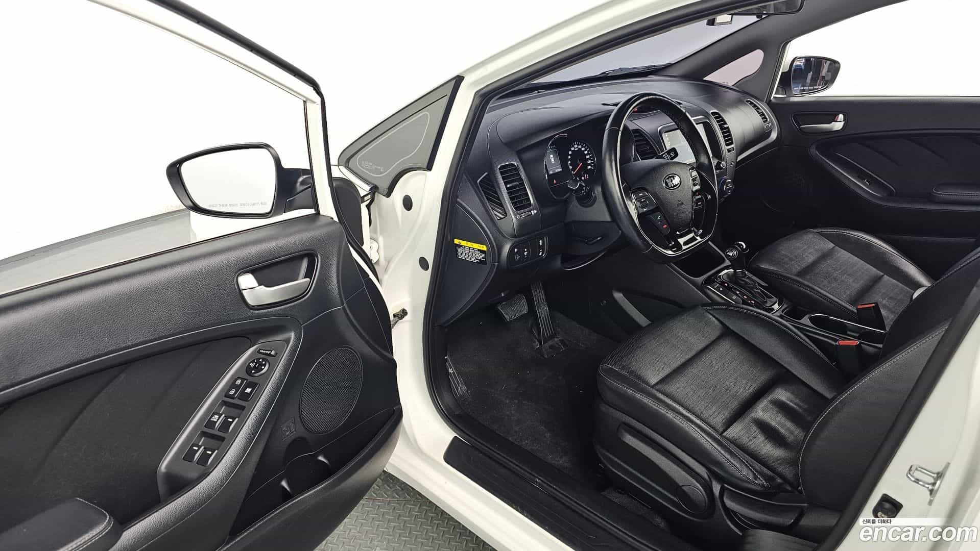 K3 Kia 2017.6-OPTION-015