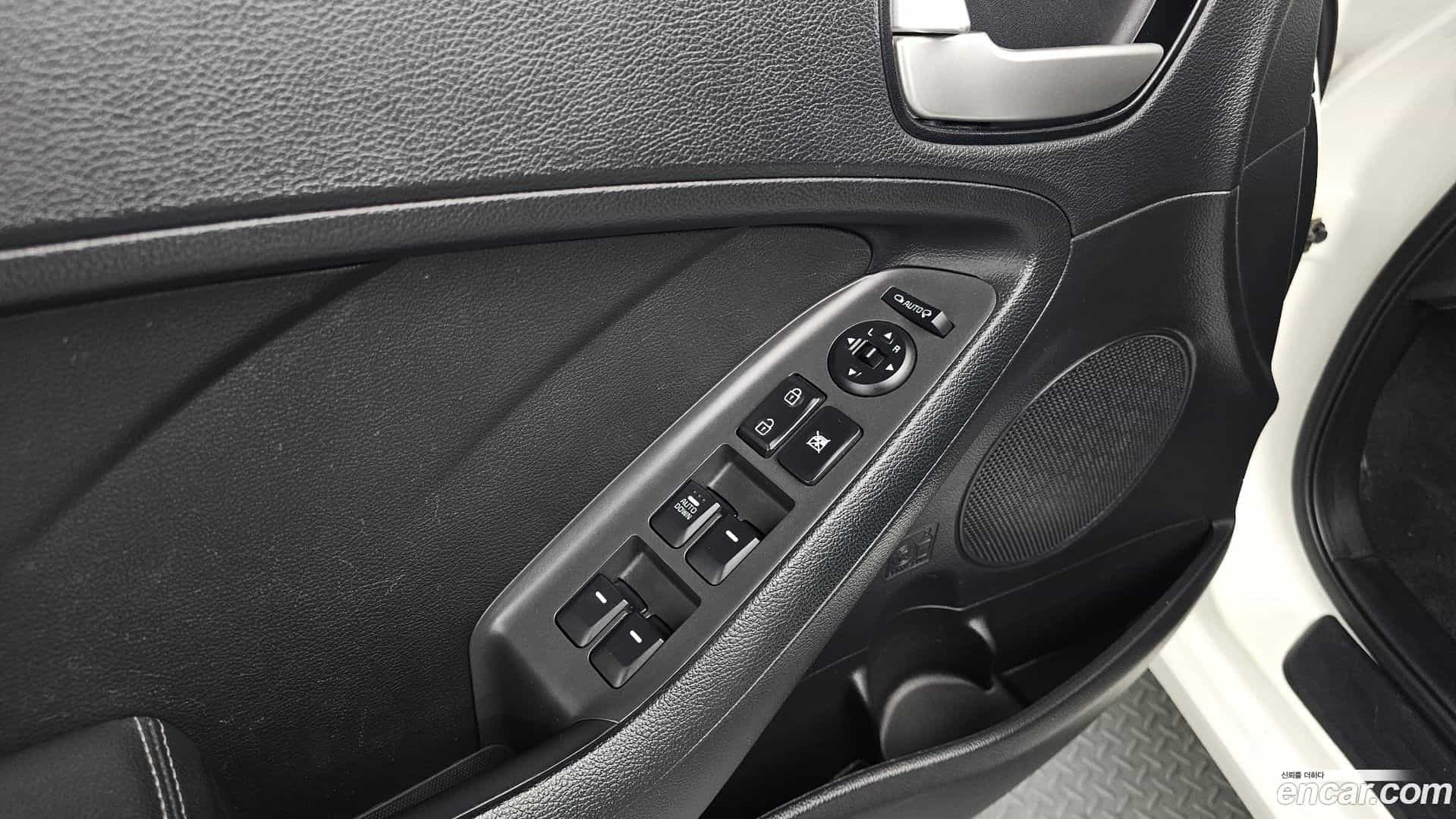 K3 Kia 2017.6-OPTION-021