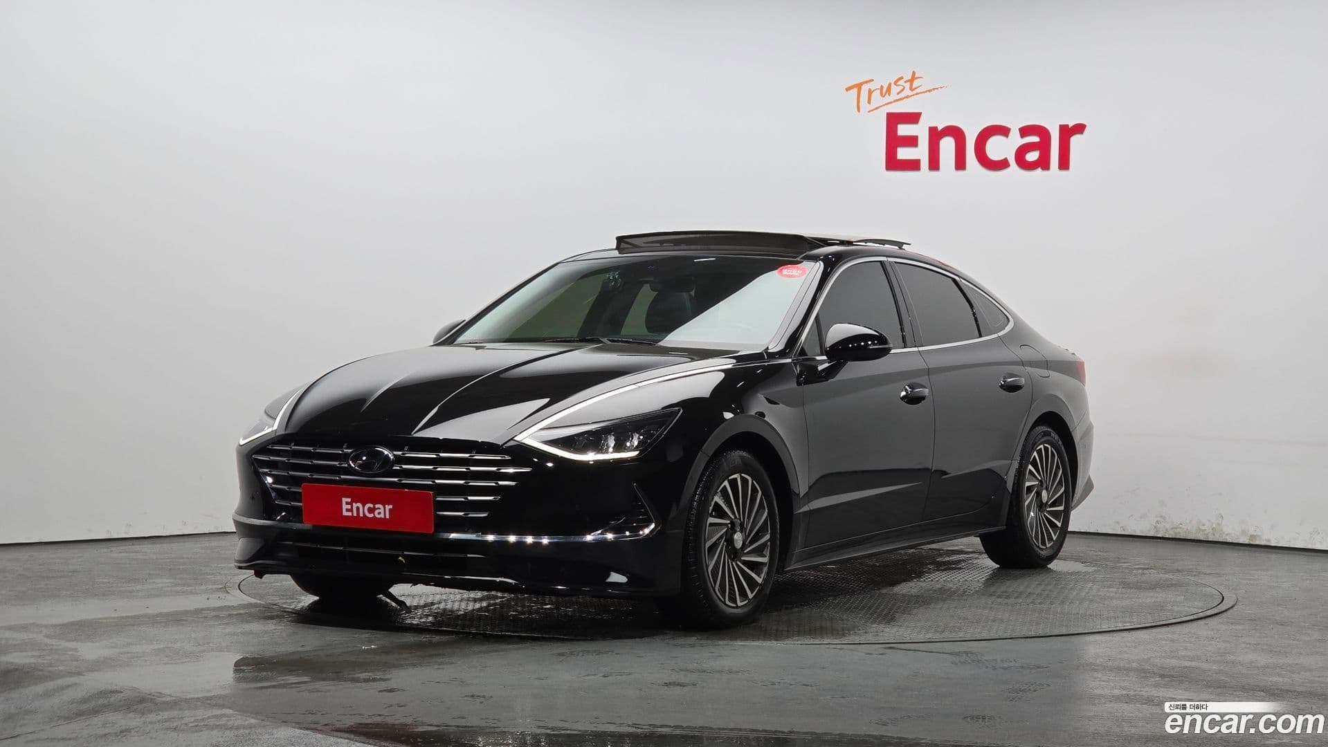 Main__Slider__Photo:Sonata Hyundai 2023.1-0