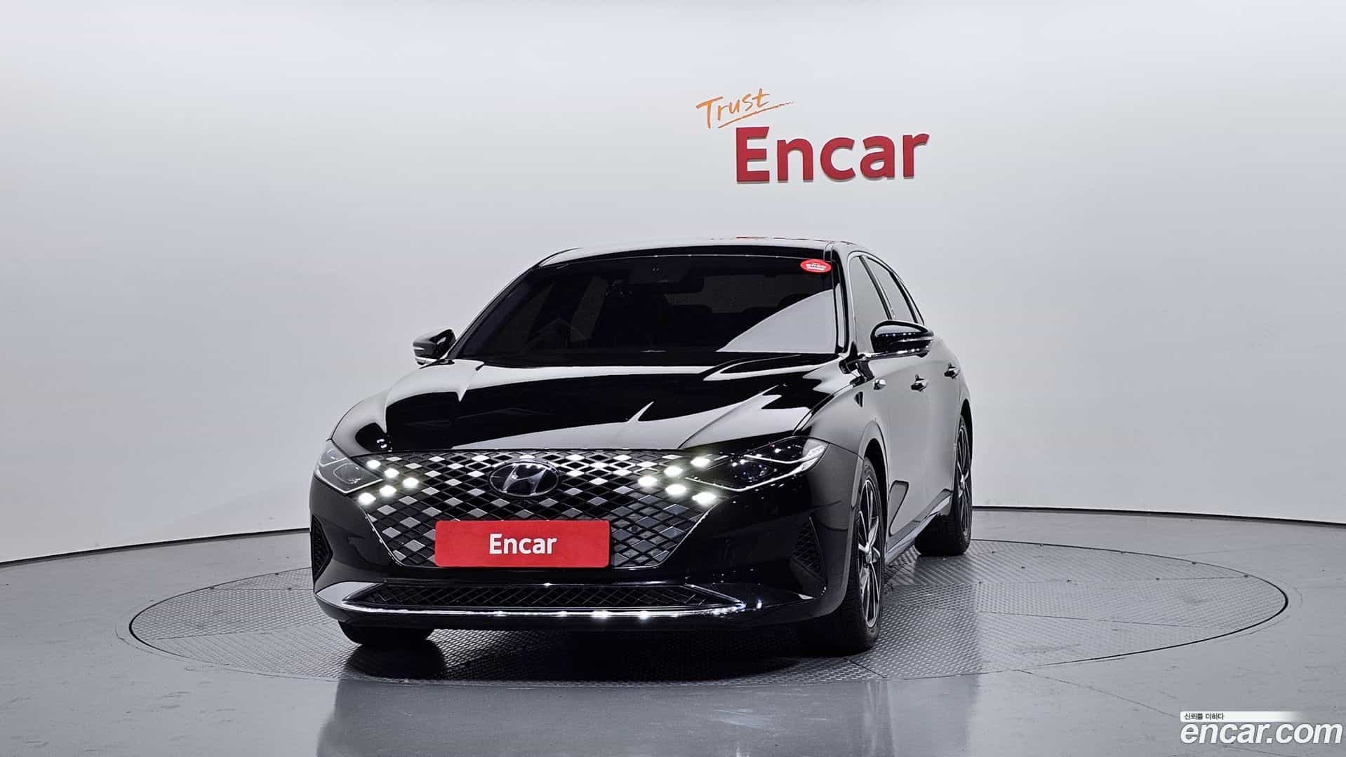 Grandeur Hyundai 2020.1-OUTER-003