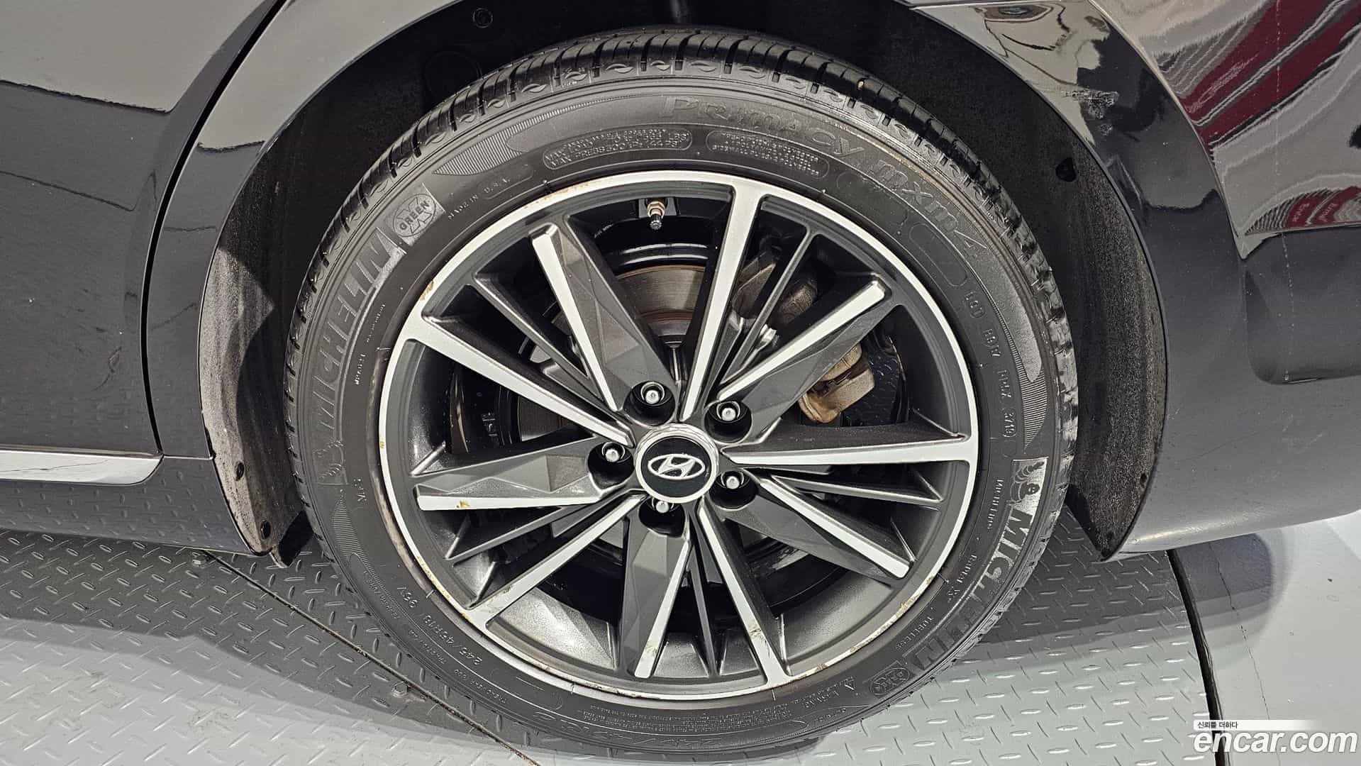 Grandeur Hyundai 2020.1-OUTER-005