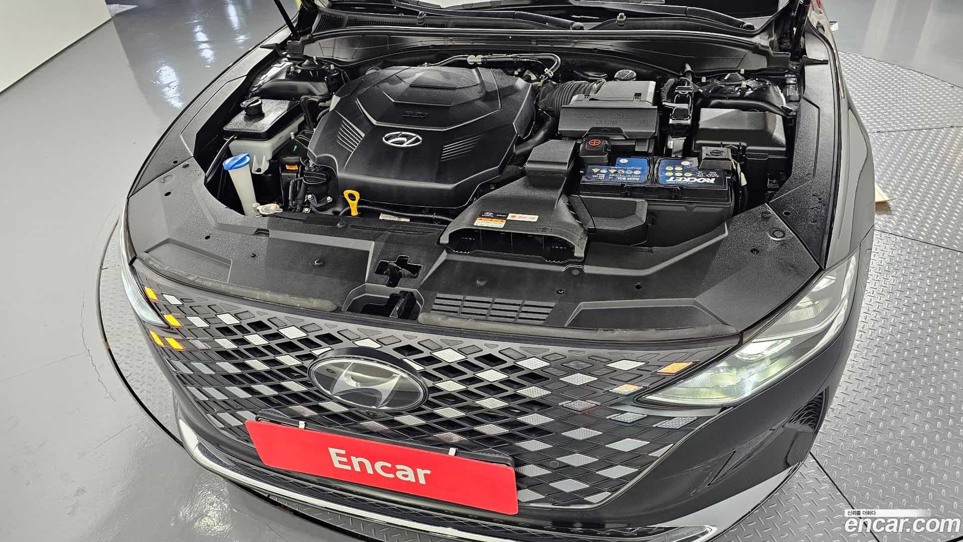 Grandeur Hyundai 2020.1-INNER-006
