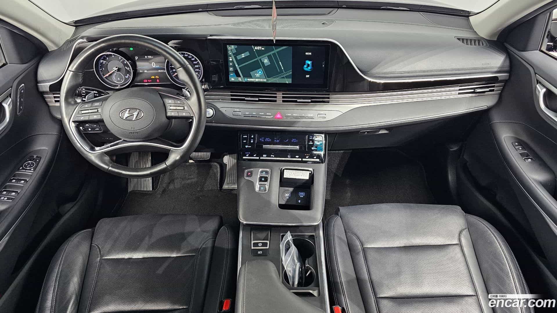 Grandeur Hyundai 2020.1-INNER-007